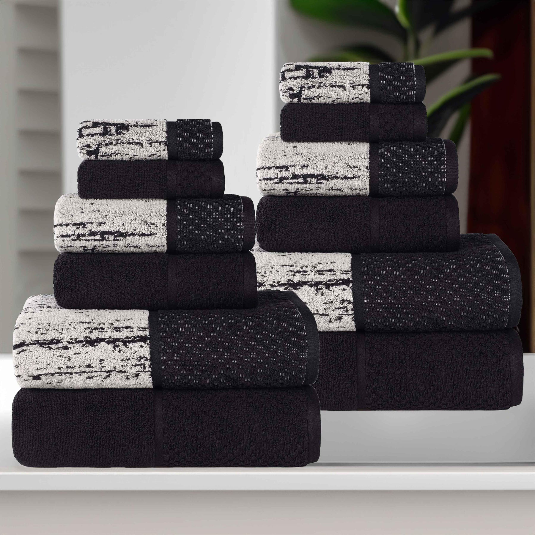 Lodie Cotton Jacquard Solid and Two-Toned 12 Piece Assorted Towel Set