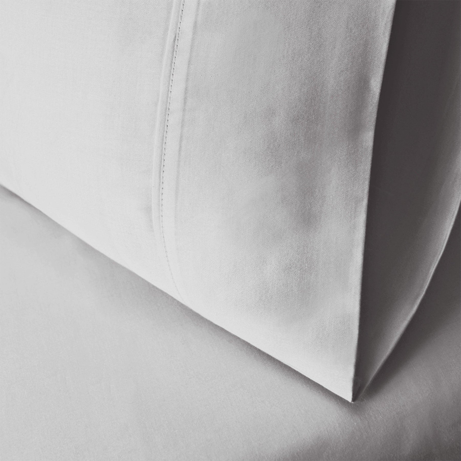 Egyptian Cotton 300 Thread Count Solid Luxury Pillowcases, Set of 2