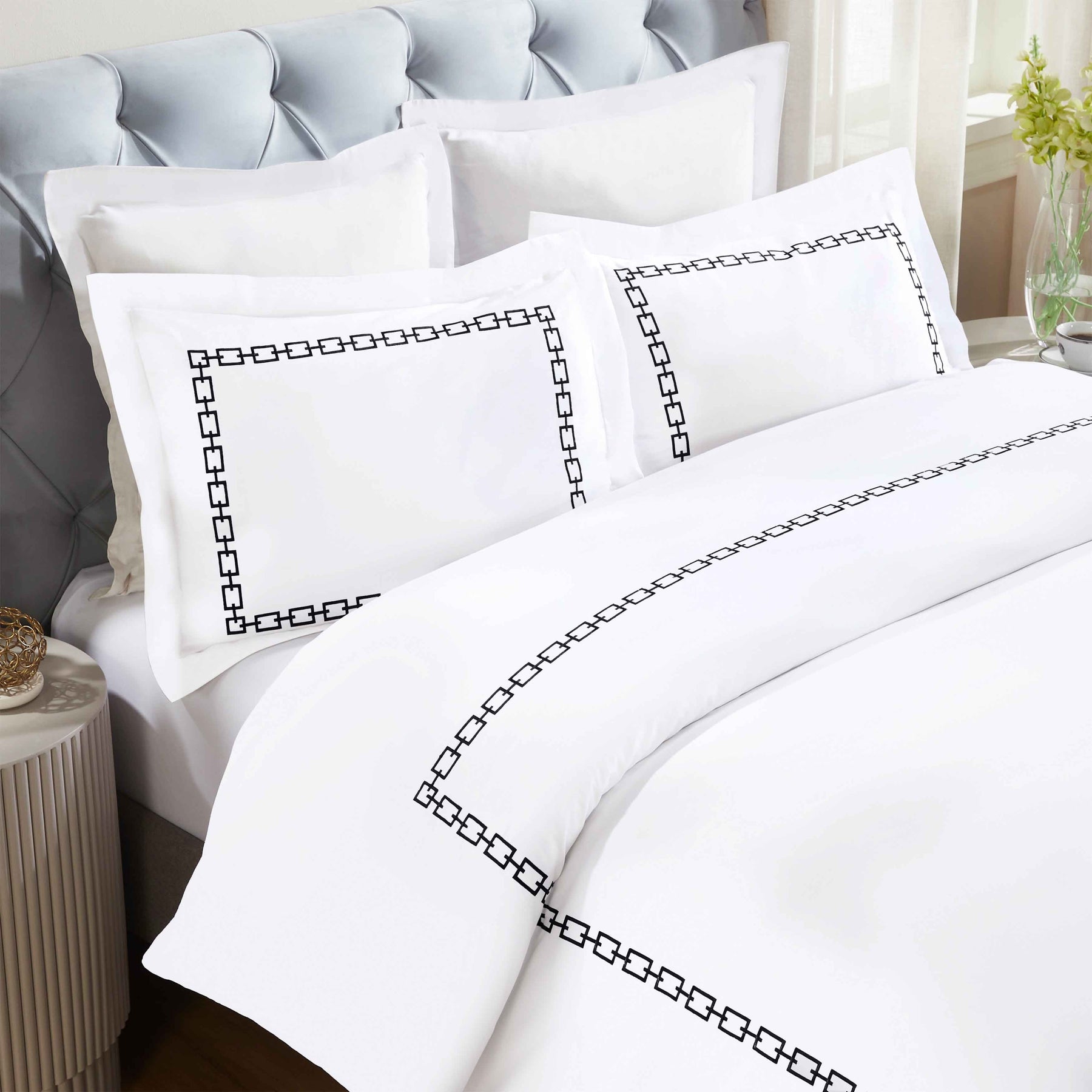 Chain Links Cotton Embroidered 3 Piece Duvet Cover Set