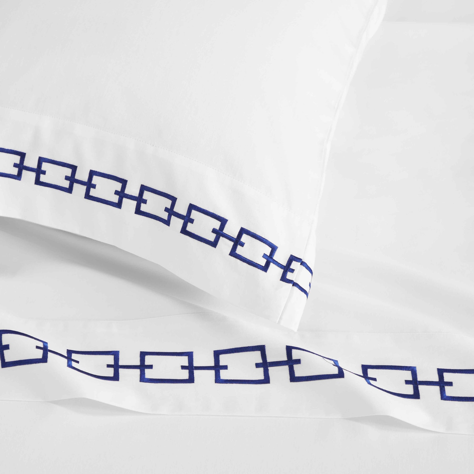 Chain Links Cotton Embroidered Deep Pocket Bed Sheet Set