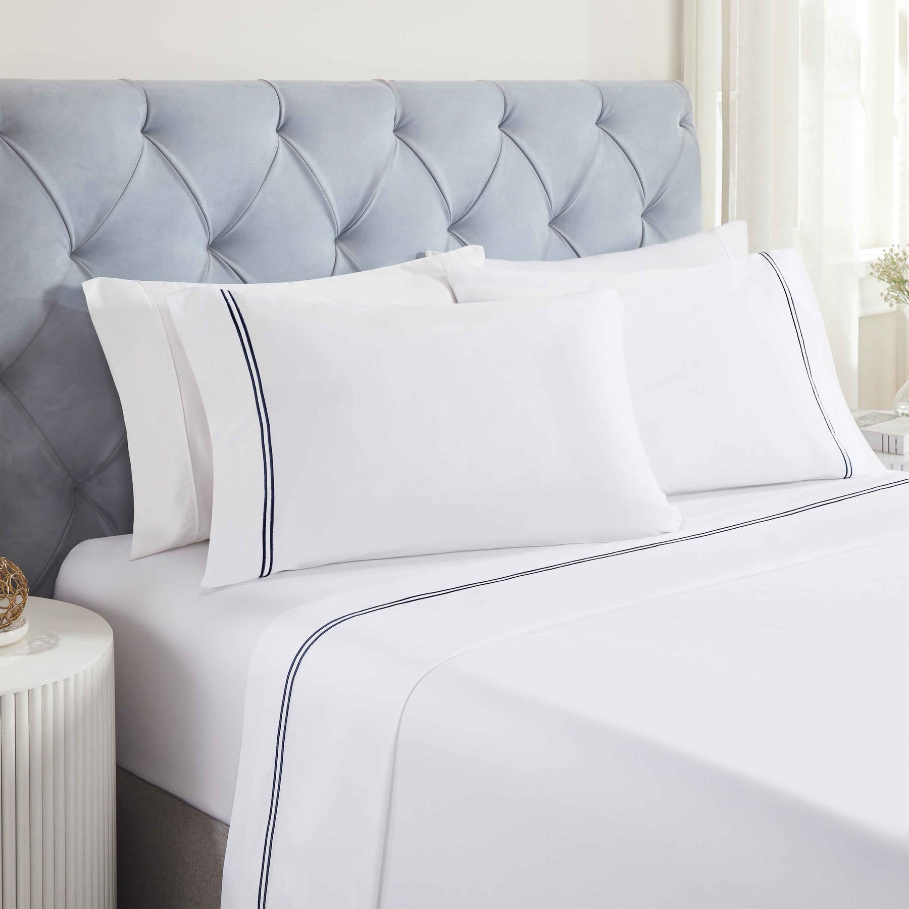 Fieldstone Cotton Two-Line Embroidered Deep Pocket Bed Sheet Set