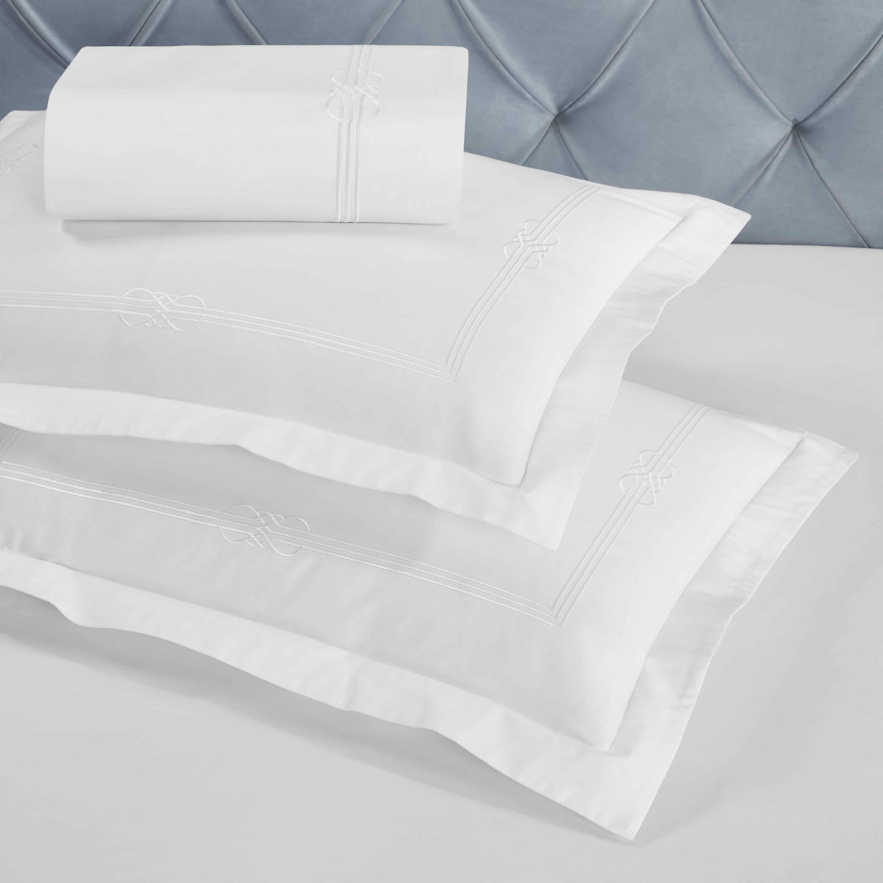 Moonlawn Cotton Gold Embroidered 3 Piece Duvet Cover Set