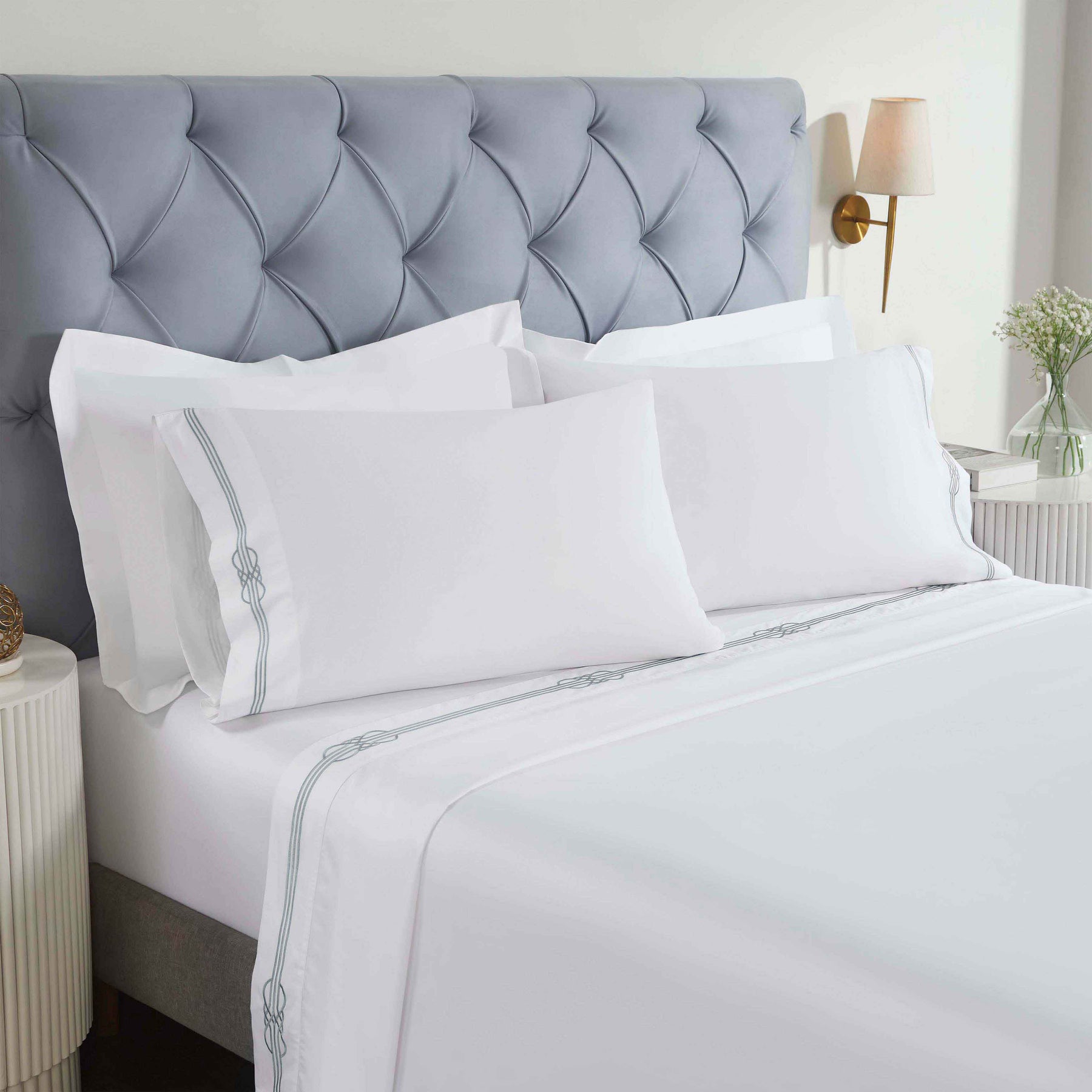 Moonlawn Cotton Gold Embroidered Deep Pocket Bed Sheet Set