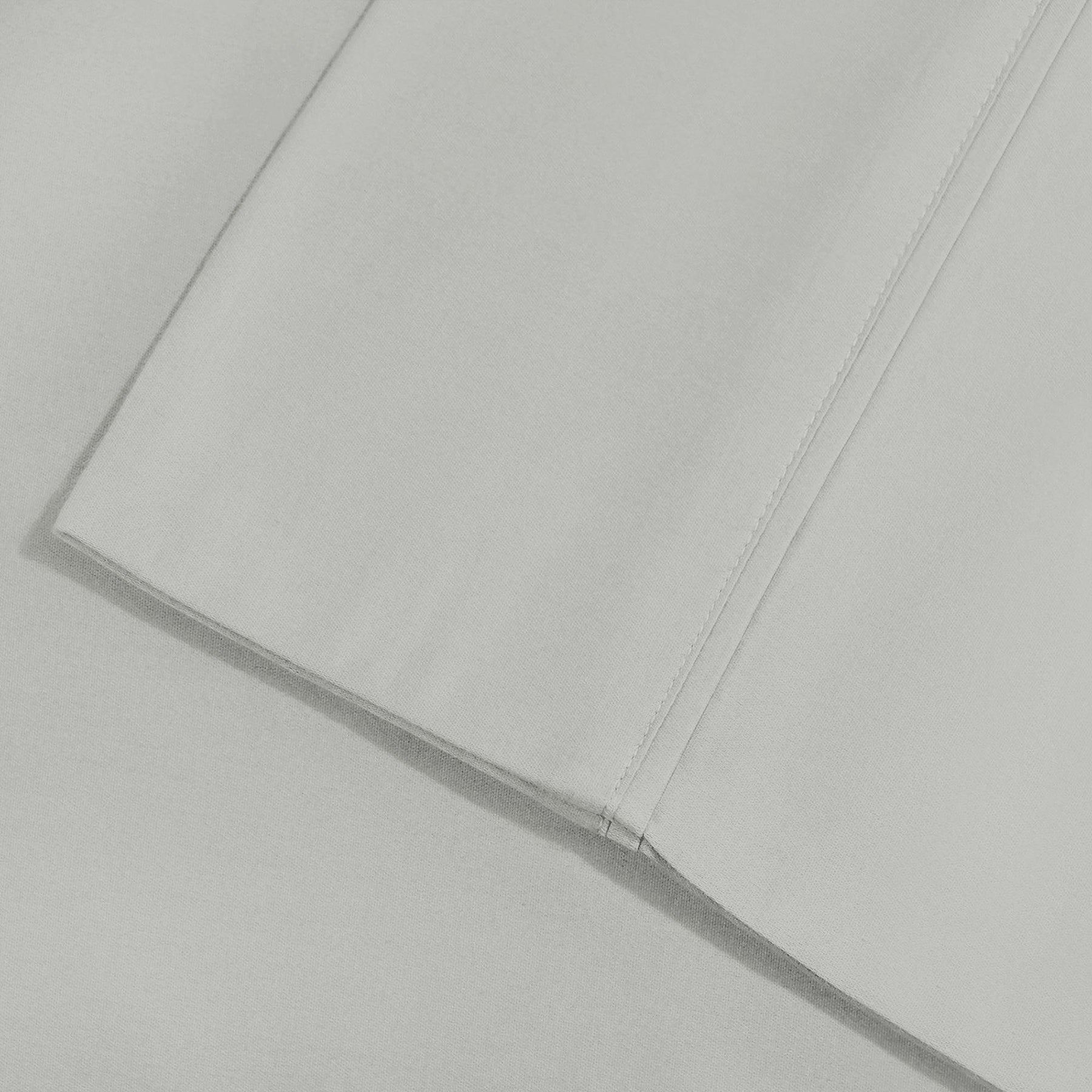 600 Thread Count Cotton Blend Solid Deep Pocket Bed Sheet Set