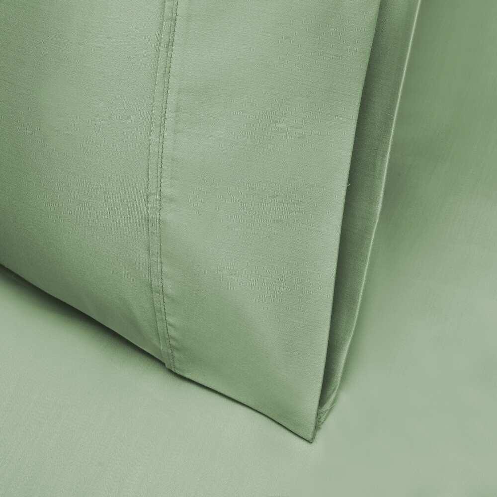 600 Thread Count Wrinkle Resistant Pillowcase Set