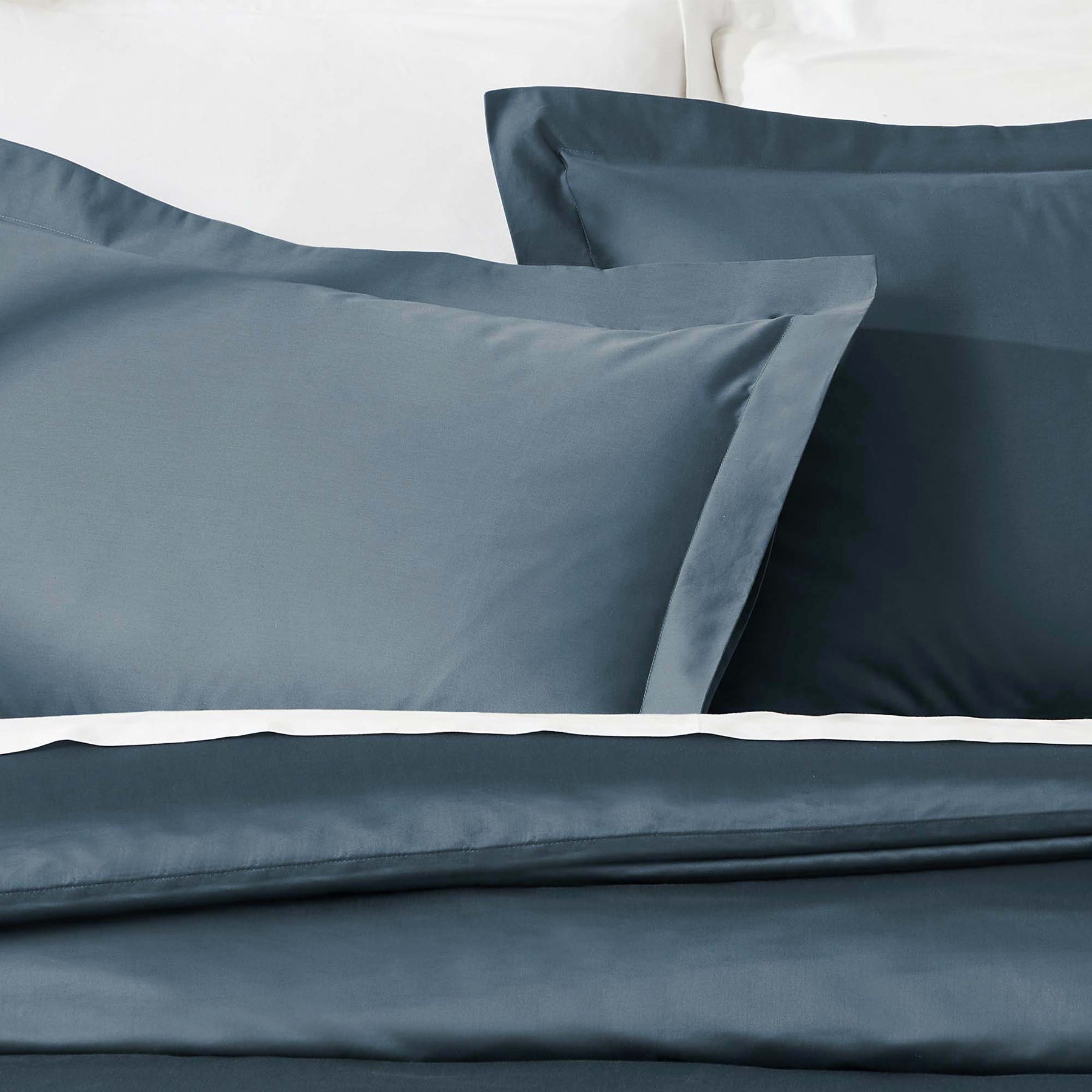 Egyptian Cotton 850 Thread Count Solid Luxury 3 Piece Duvet Cover Set