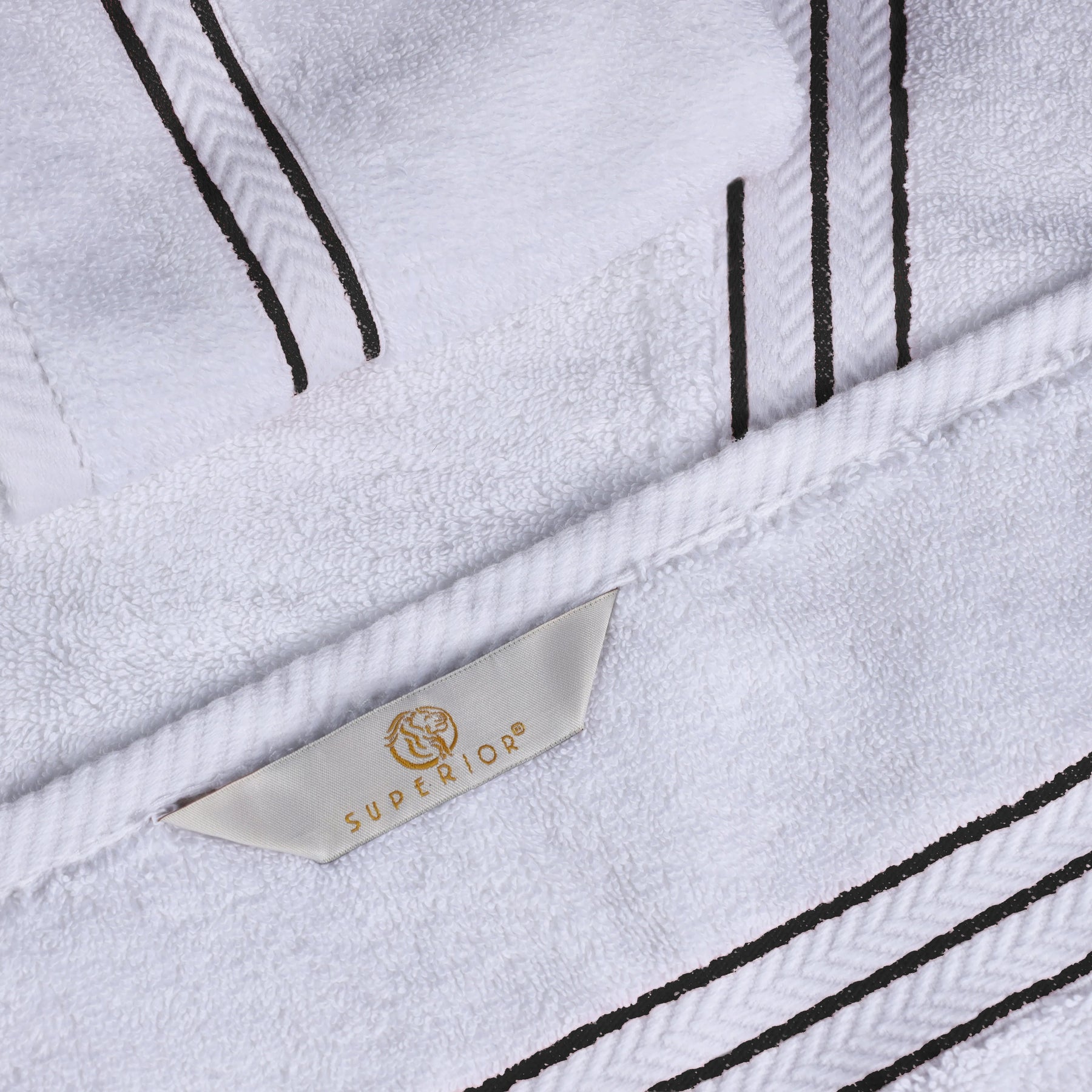 Ultra-Plush Turkish Cotton Super Absorbent Solid Bath Towel Set of 4