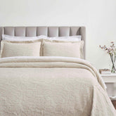 Cotton Bedspread Sets 3-Piece Hibiscus Floral Jacquard Matelassé