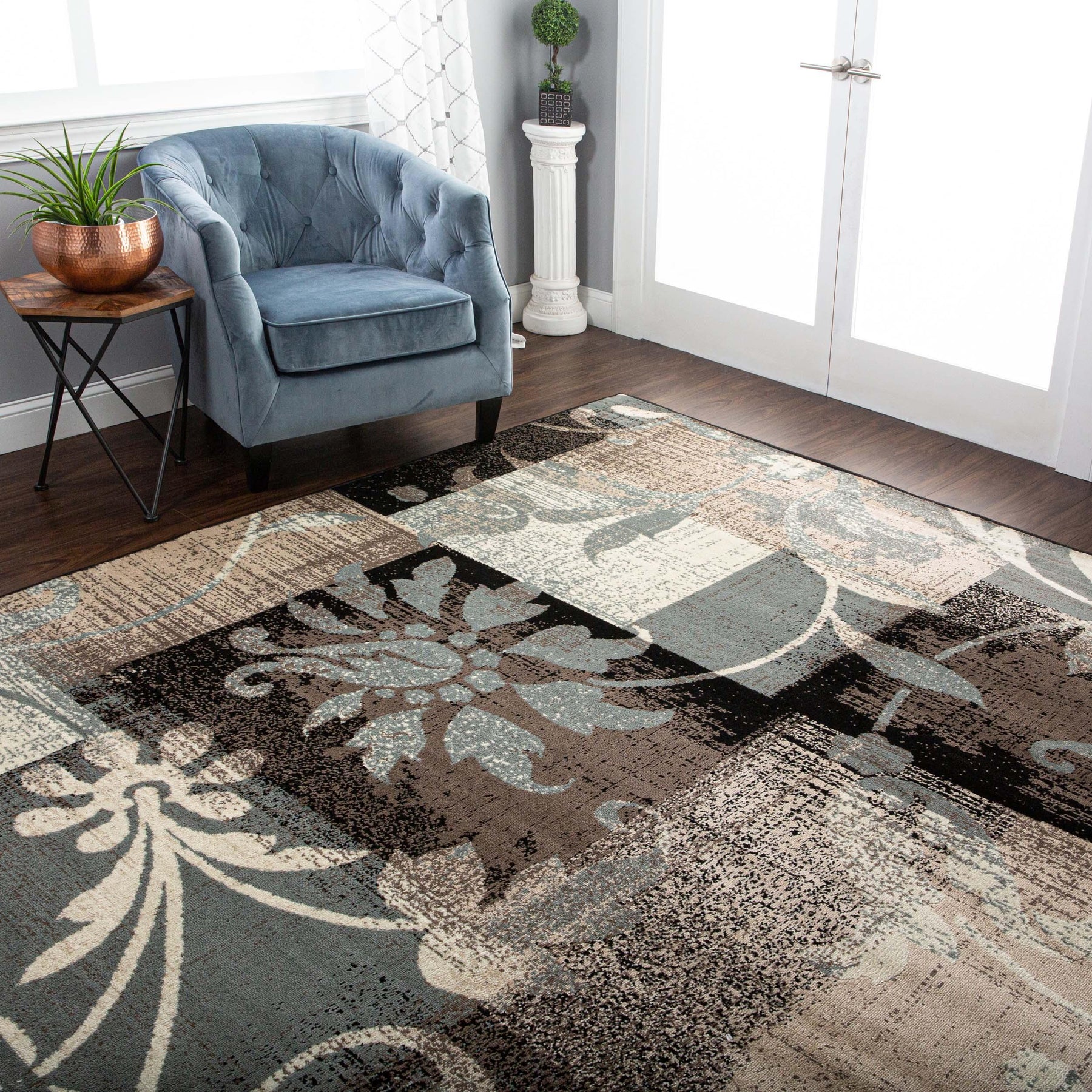 Pastiche Contemporary Floral Patchwork Indoor Area Rug or Runner
