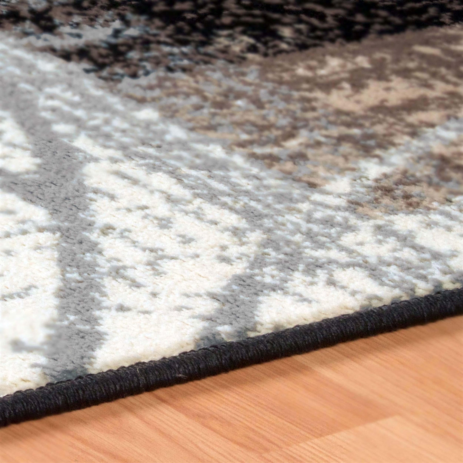 Pastiche Contemporary Floral Patchwork Indoor Area Rug or Runner