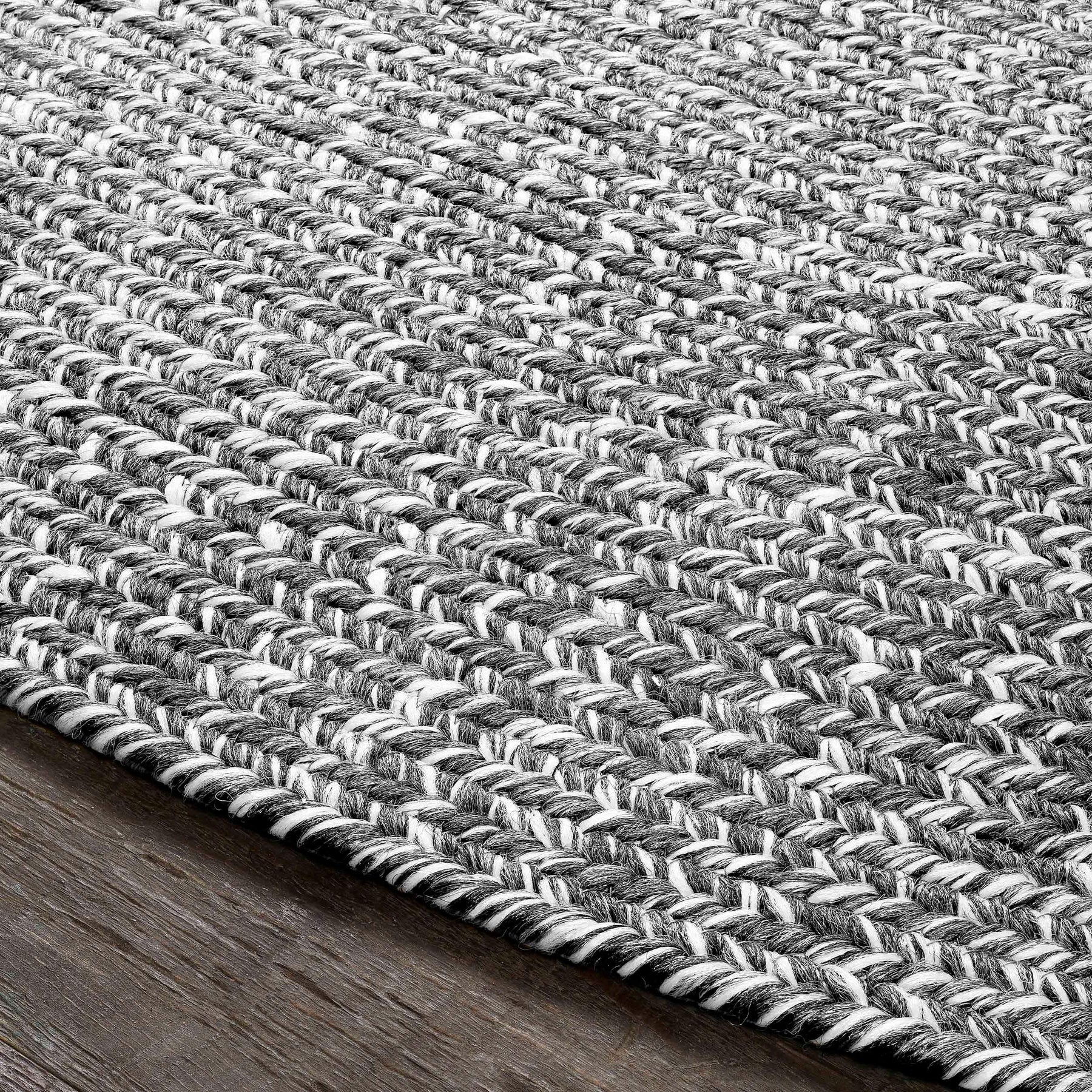 Reversible Braided Eco-Friendly Area Rug Indoor Outdoor Rugs