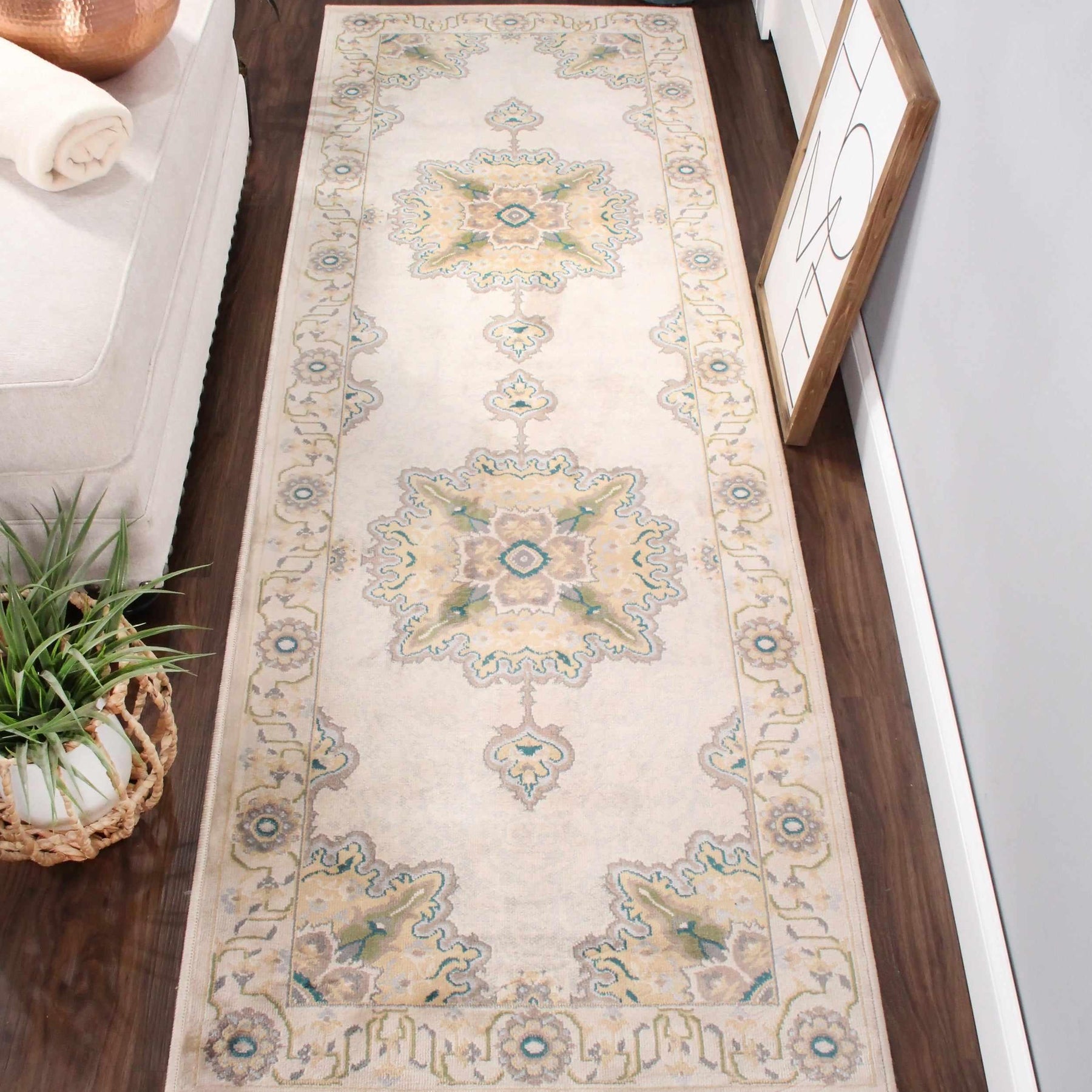 Edeline Medallion Oriental Indoor Large Area Rugs or Runner Rug