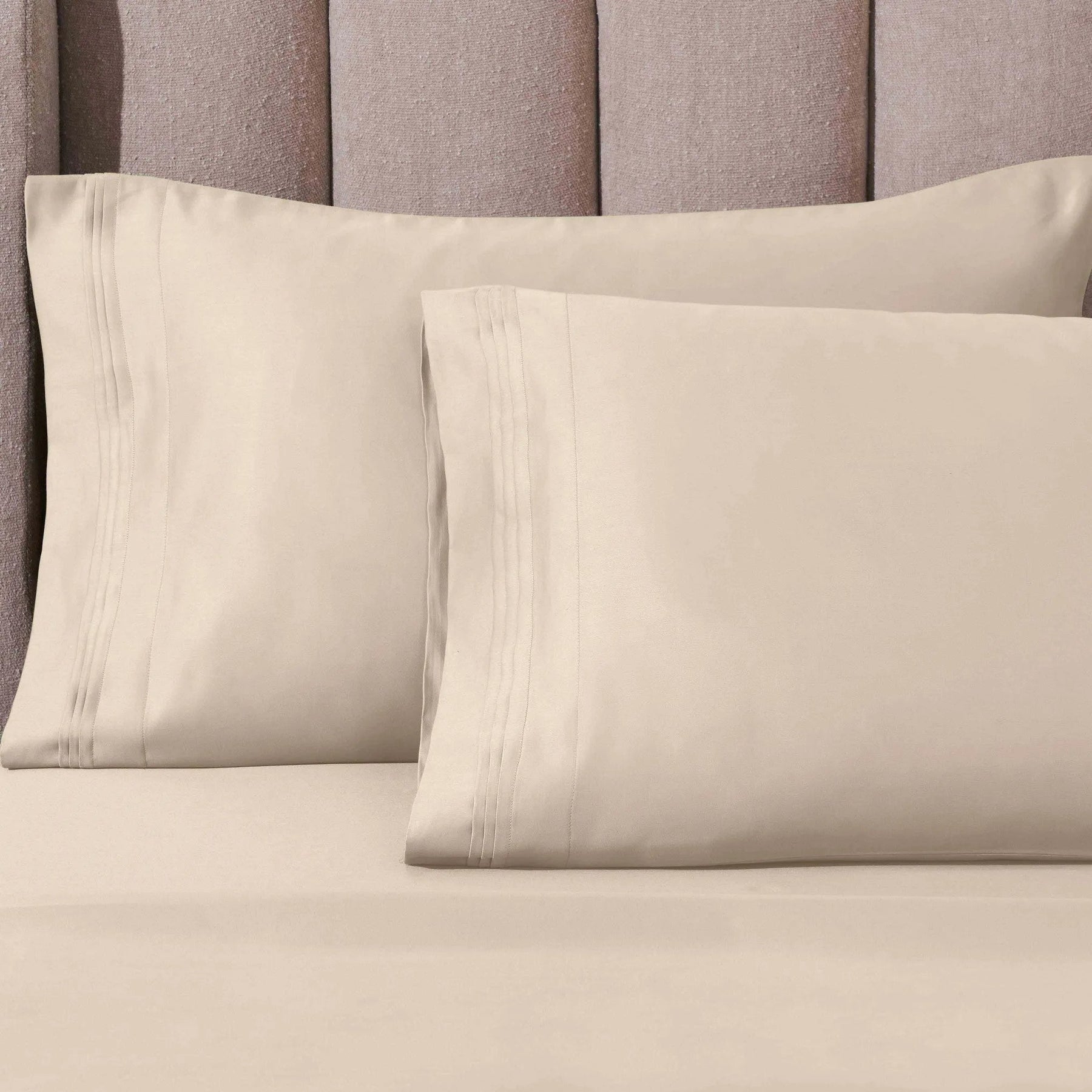 1000 Thread Count Egyptian Cotton Solid Pillowcase Set