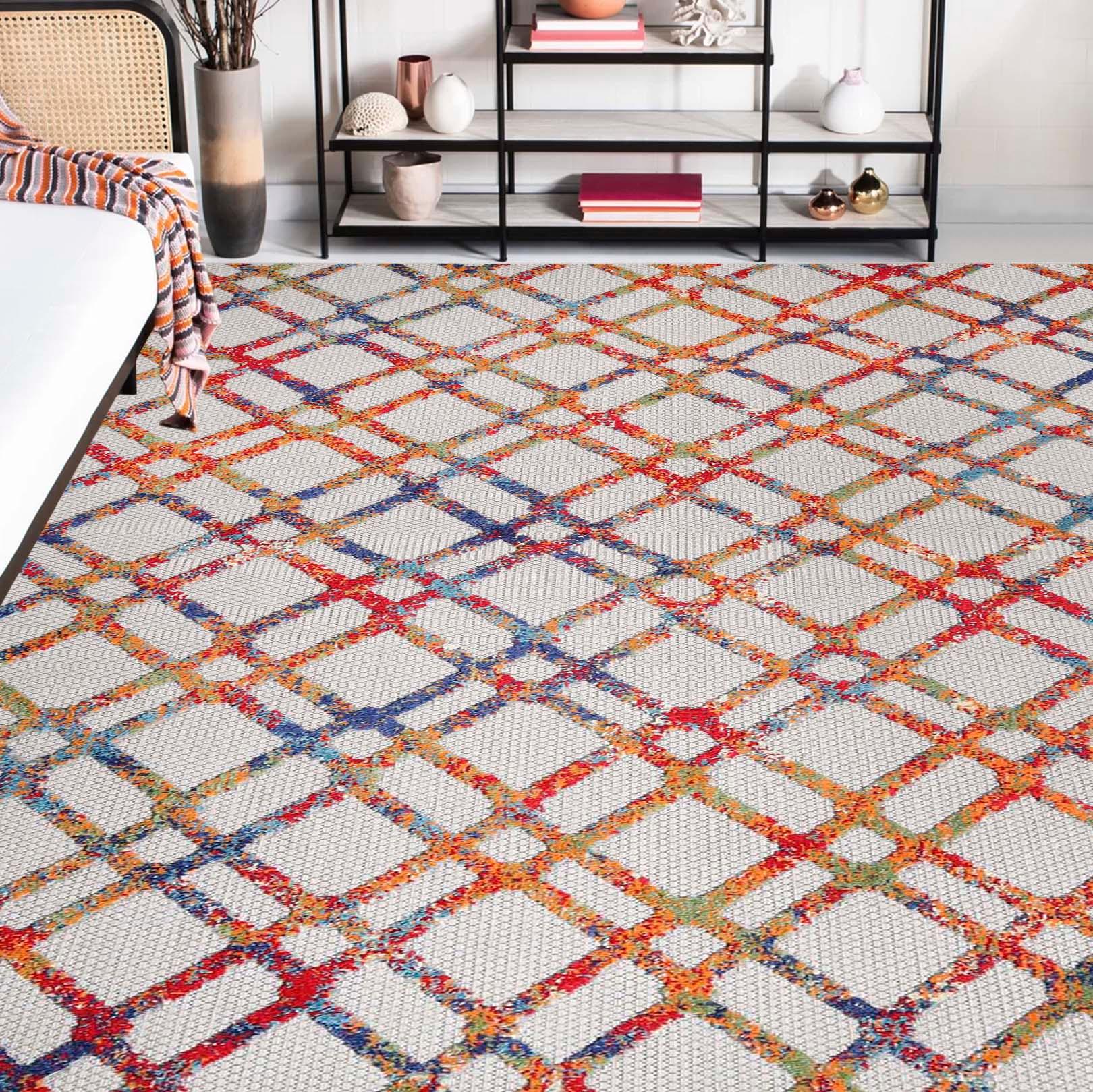 Paxson Geometric Diamond Lattice Indoor Outdoor Area Rug