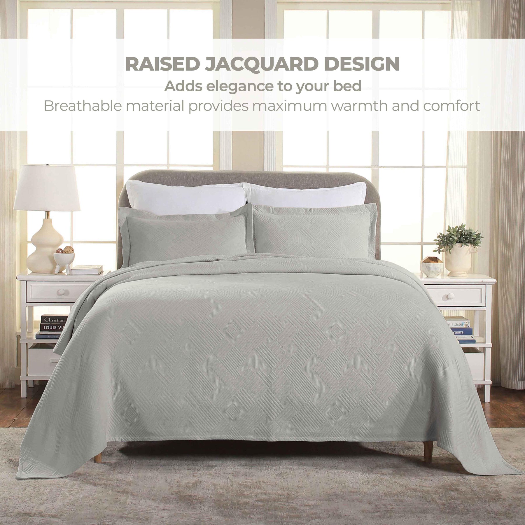 Cotton Jacquard Matelassé Scalloped Geometric Fret Bedspread Set