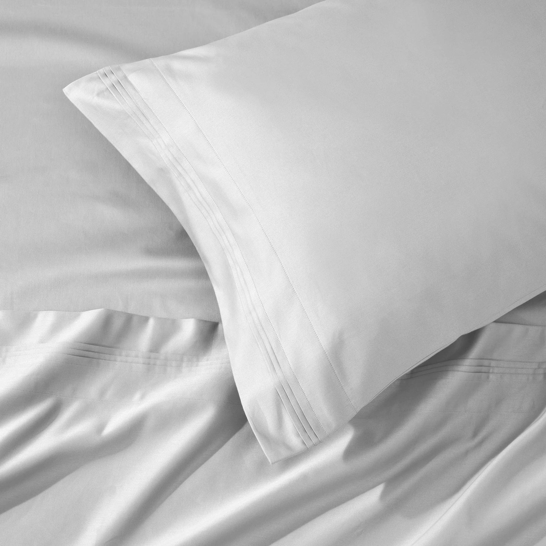 1000 Thread Count Egyptian Cotton Solid Pillowcase Set