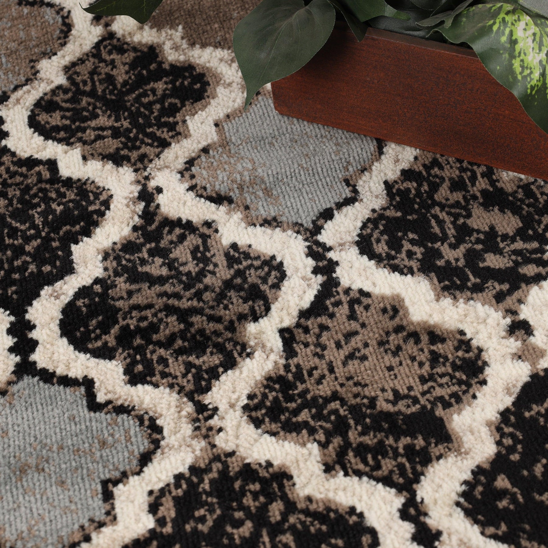 Viking Contemporary Geometric Trellis Indoor Area Rug or Runner