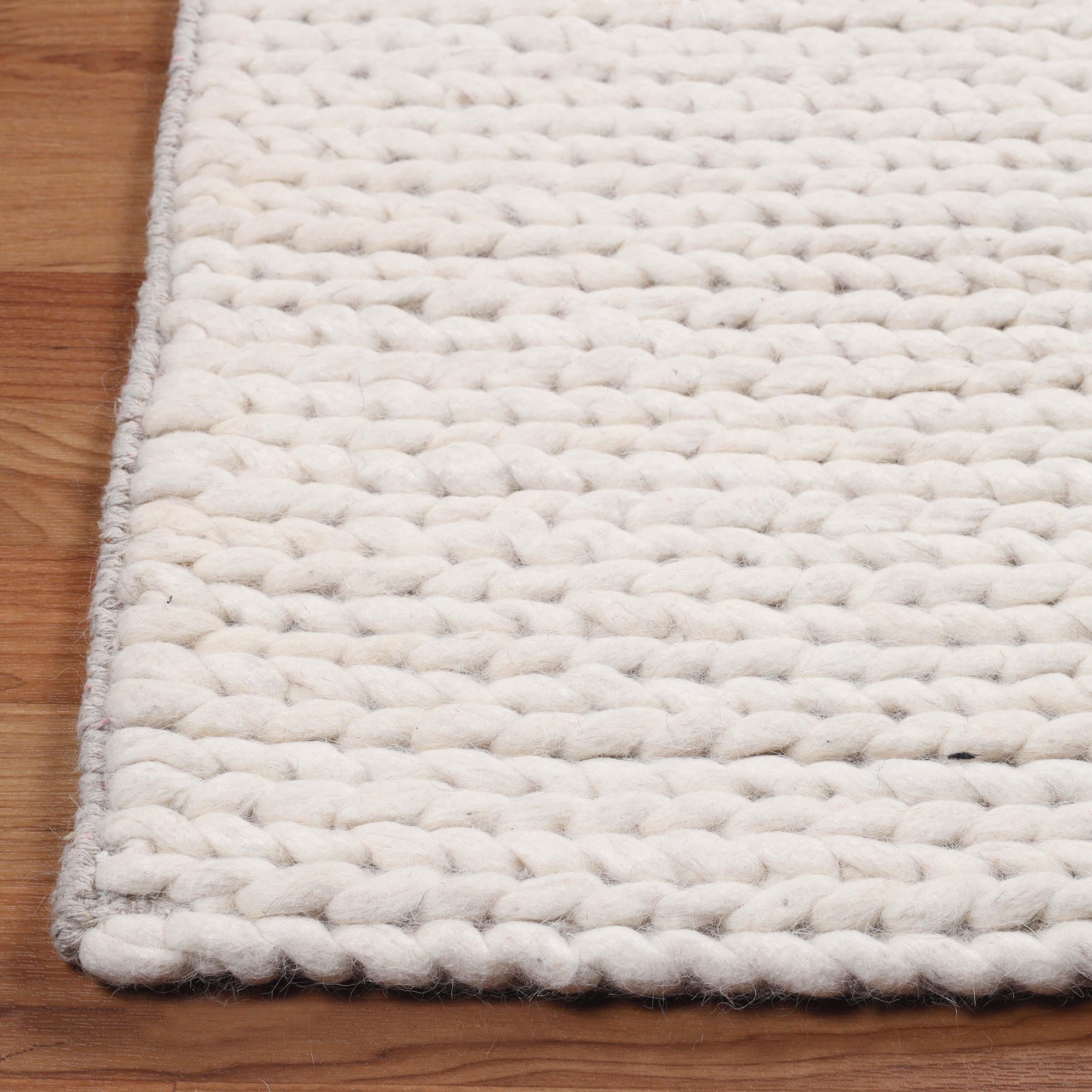 Aero Hand-Braided Solid Indoor Area Rugs or Runner Rug