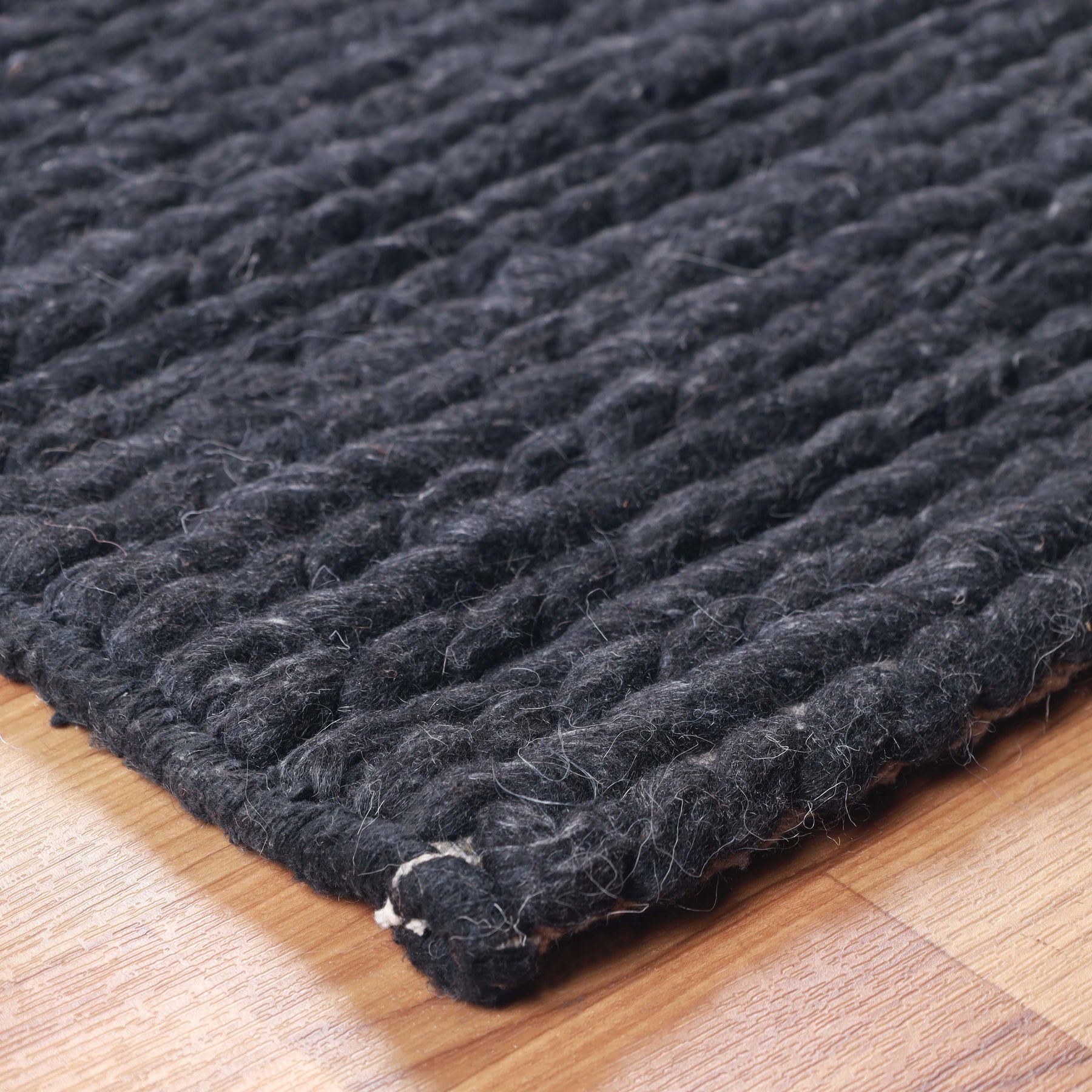 Aero Hand-Braided Solid Indoor Area Rugs or Runner Rug