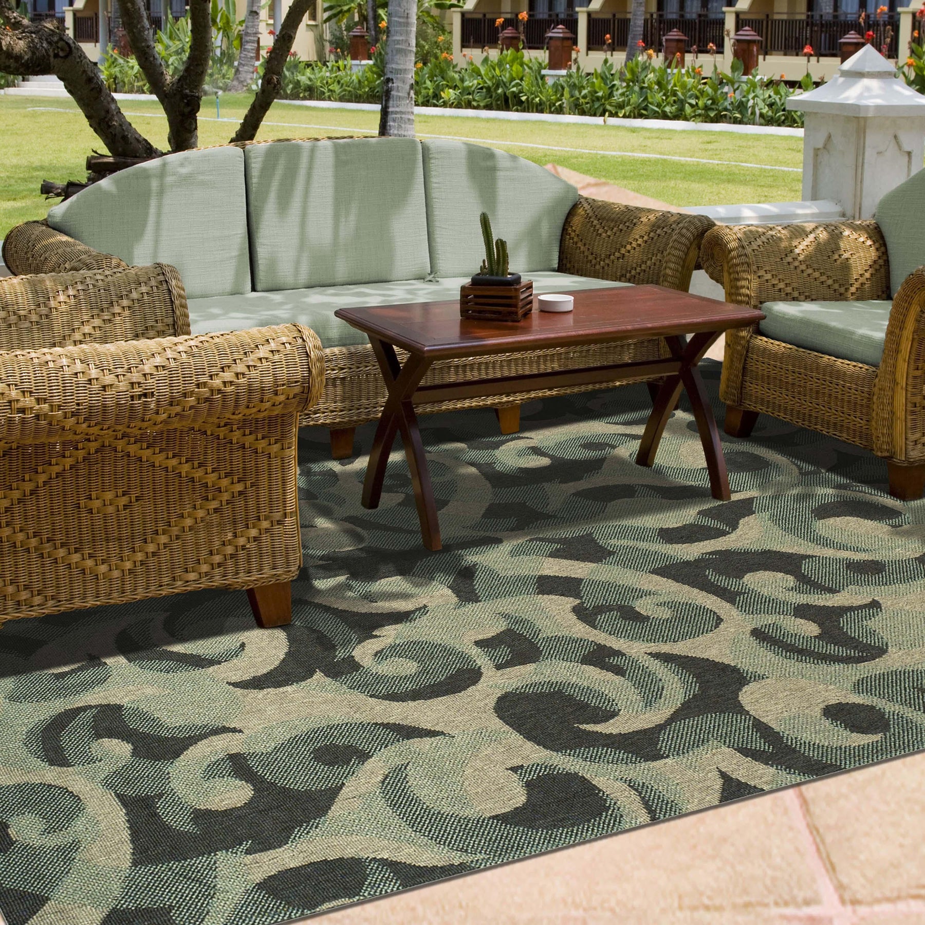 Aldaine Vintage Damask Indoor Outdoor Area Rug