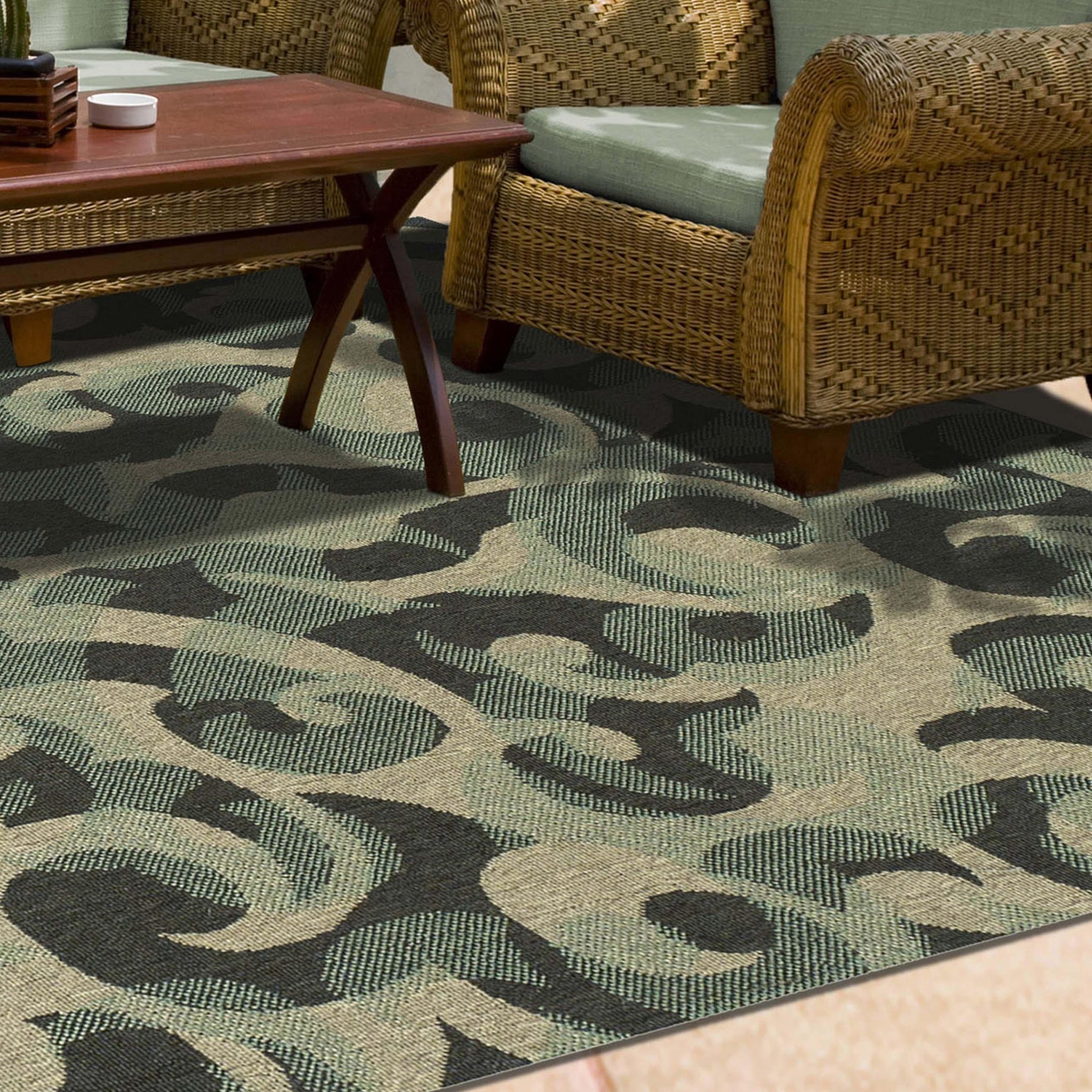 Aldaine Vintage Damask Indoor Outdoor Area Rug