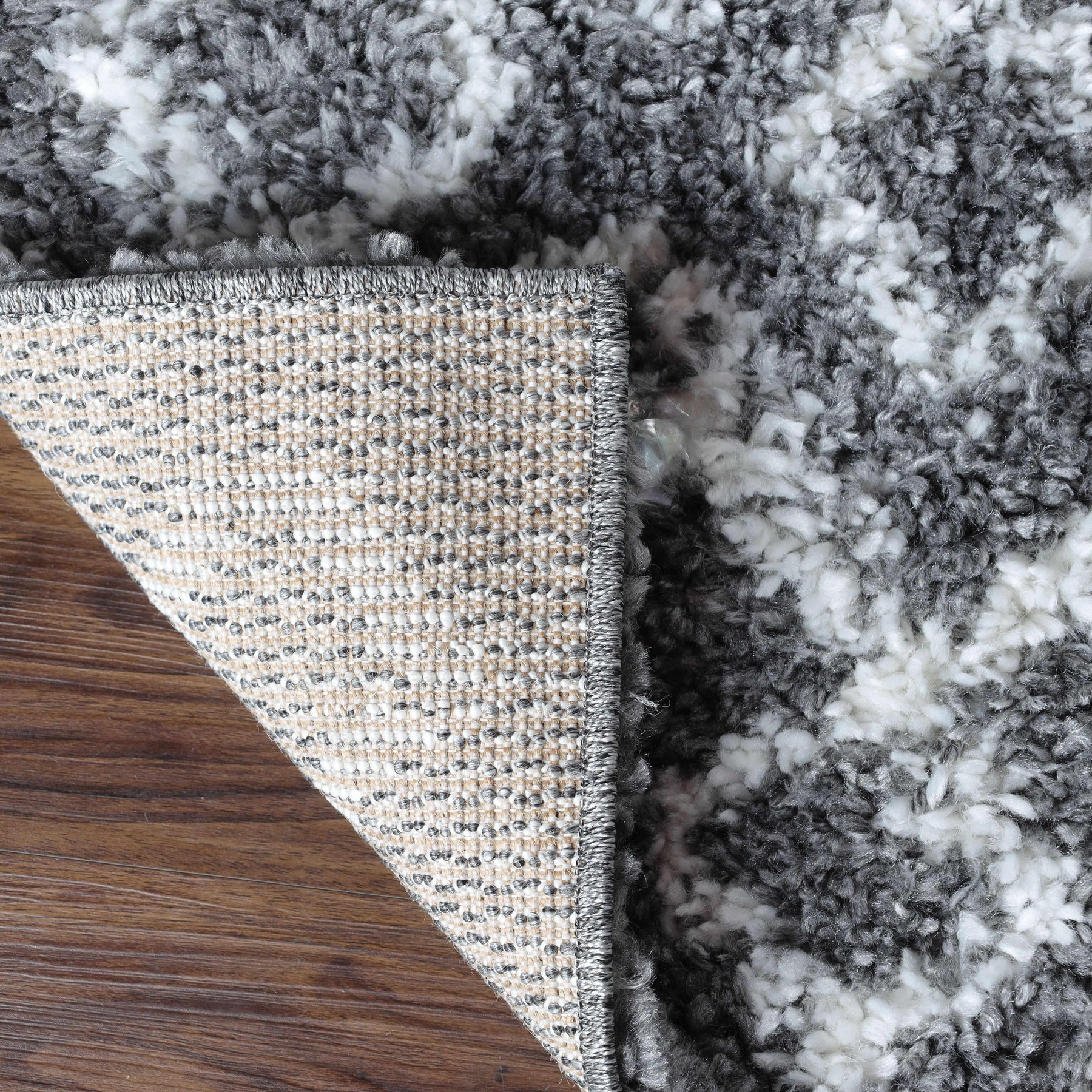 Alia Boho Geometric Diamonds Indoor Plush Shag Area Rug Or Runner Rug