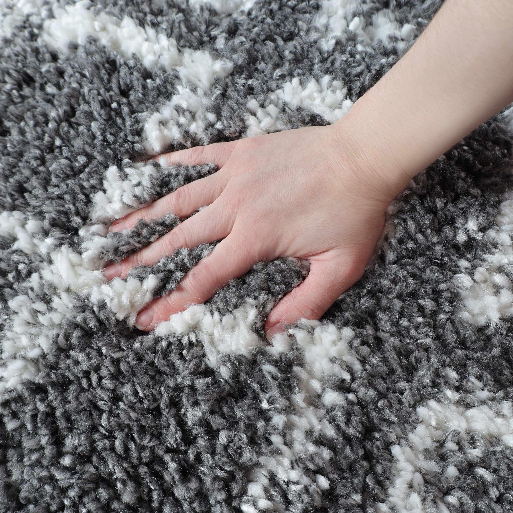 Alia Boho Geometric Diamonds Indoor Plush Shag Area Rug Or Runner Rug