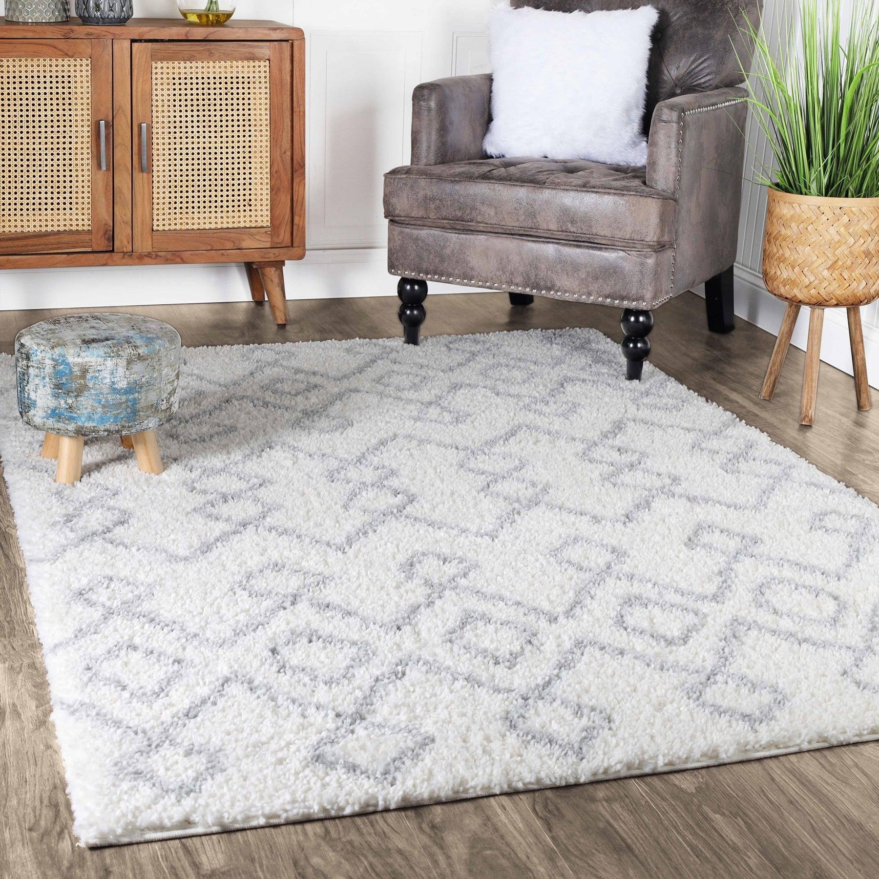 Alia Boho Geometric Diamonds Indoor Plush Shag Area Rug Or Runner Rug