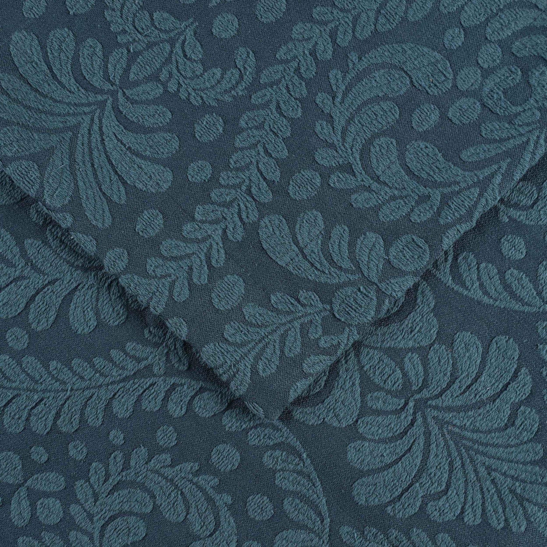 Aspen Cotton Blend Jacquard Floral Scalloped Edge Bedspread Set