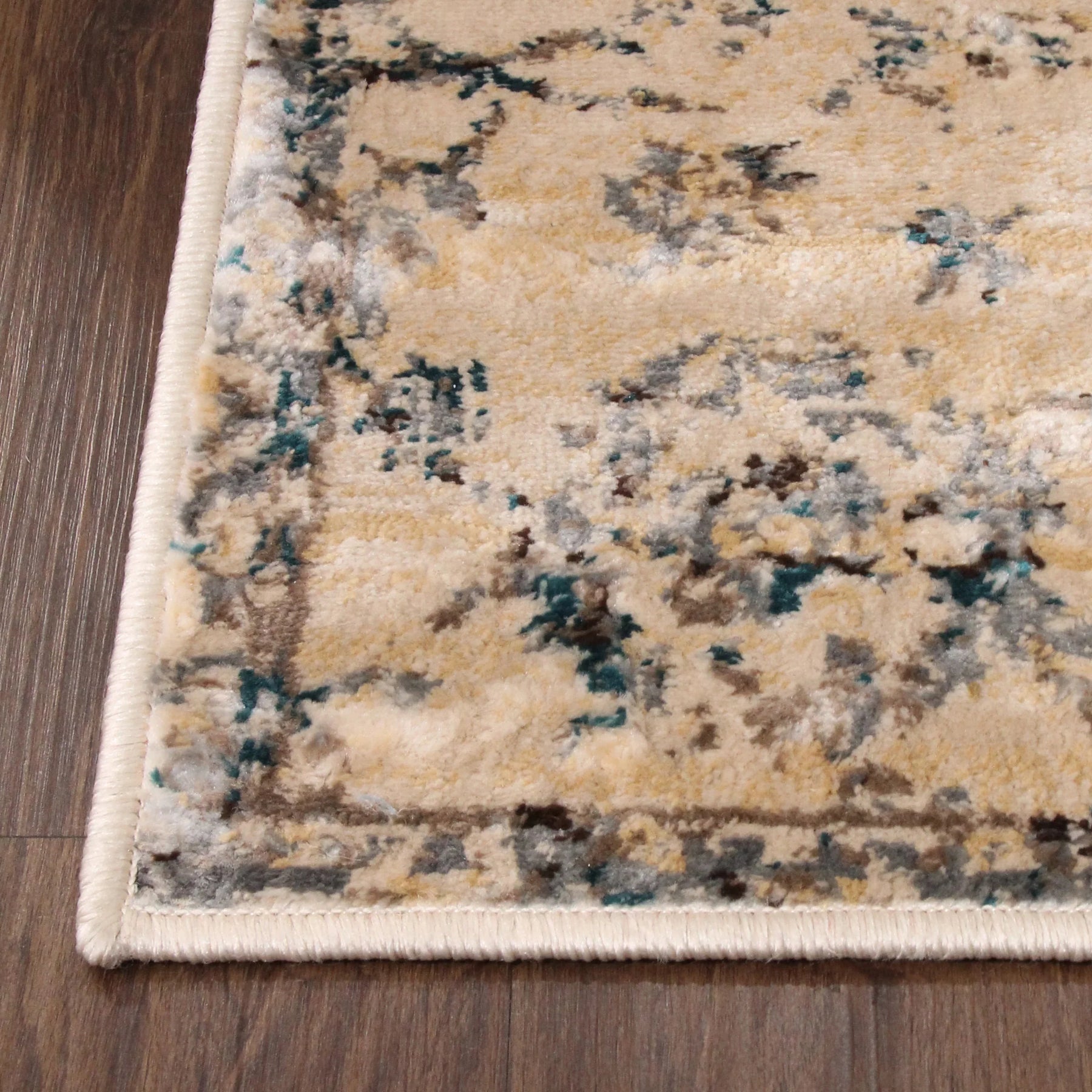 Basilio Modern Farmhouse Distressed Medallion Indoor Area Rug