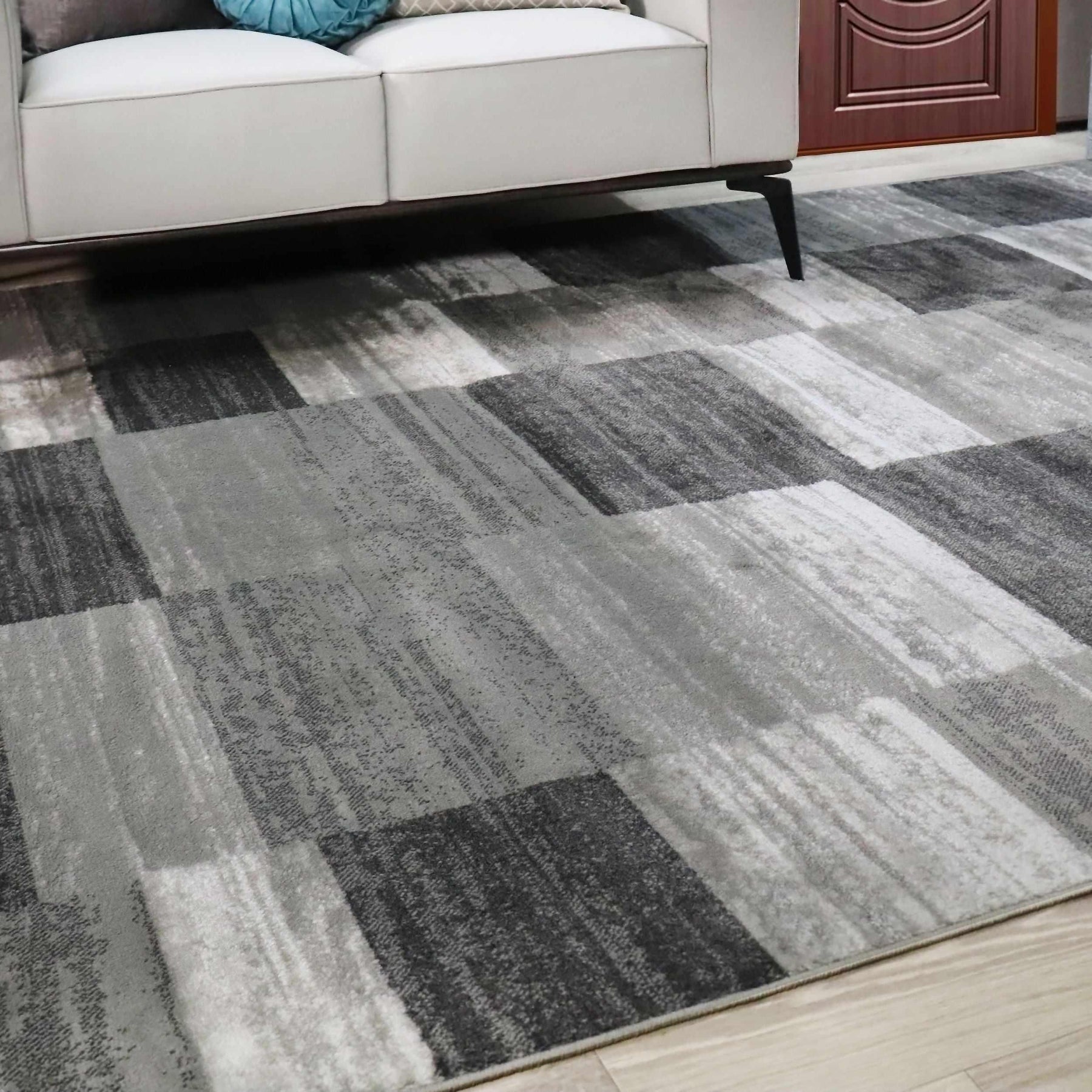 Blairwood Patchwork Geometric Indoor Area Rugs Or Runner Rug
