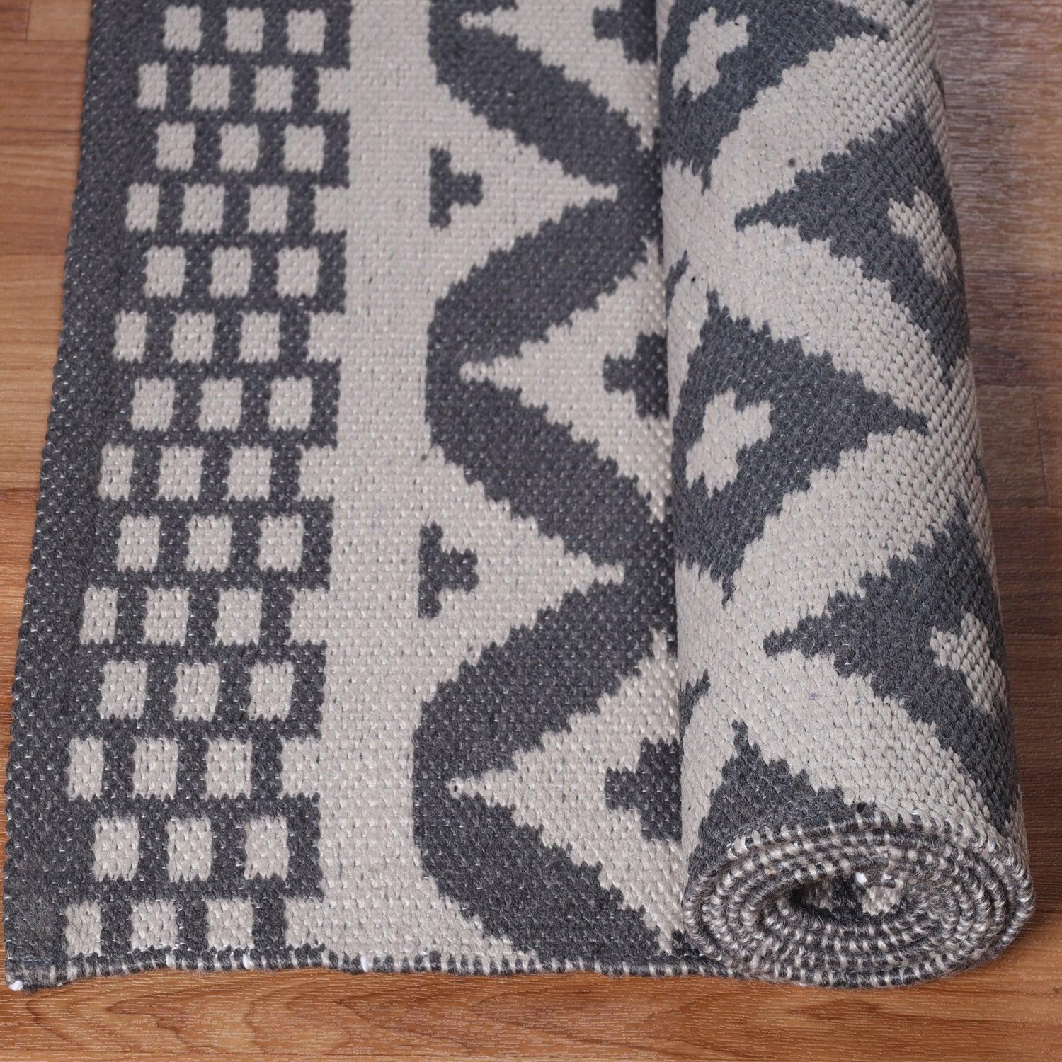 Modern Geometric Lattice Indoor Outdoor Area Rug
