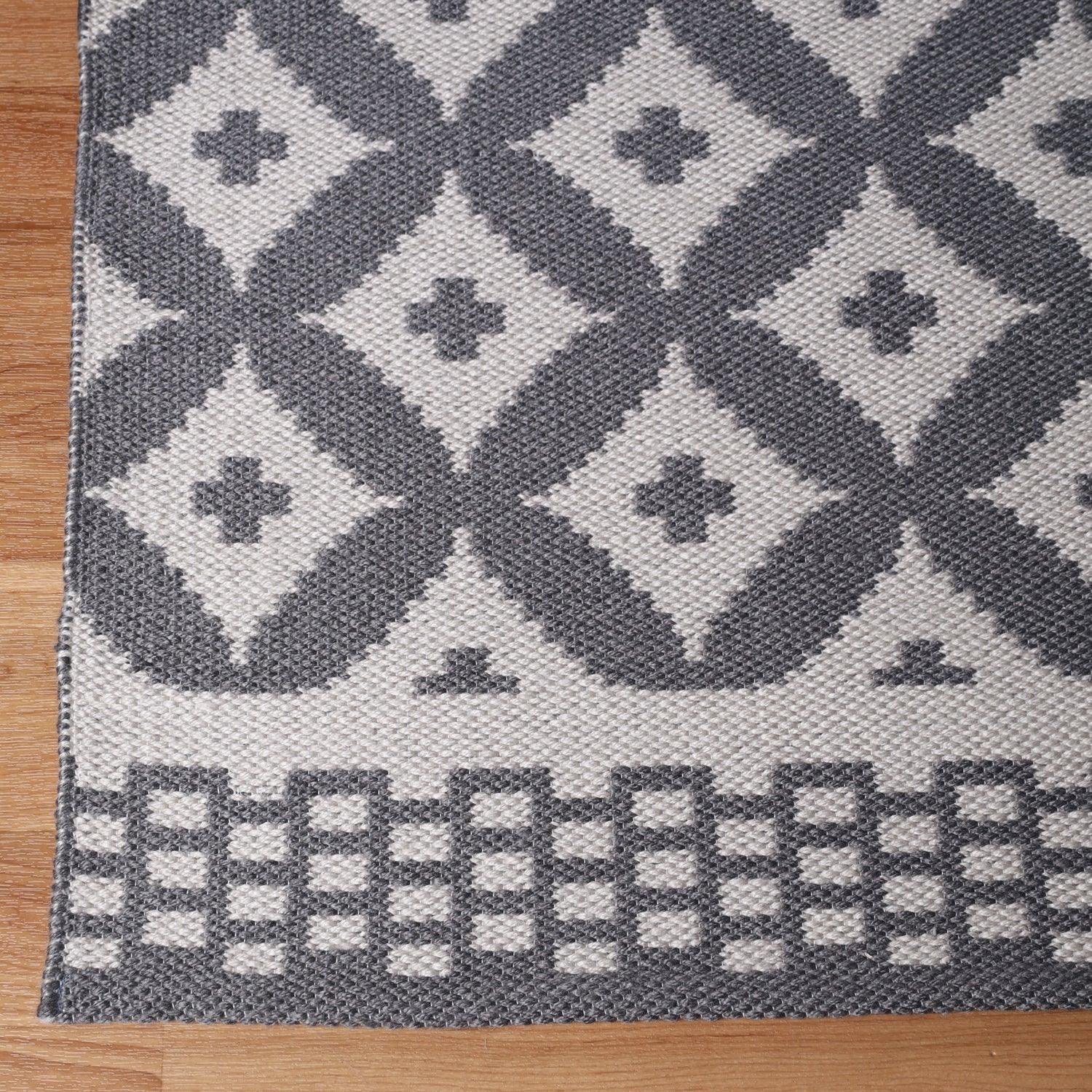 Modern Geometric Lattice Indoor Outdoor Area Rug