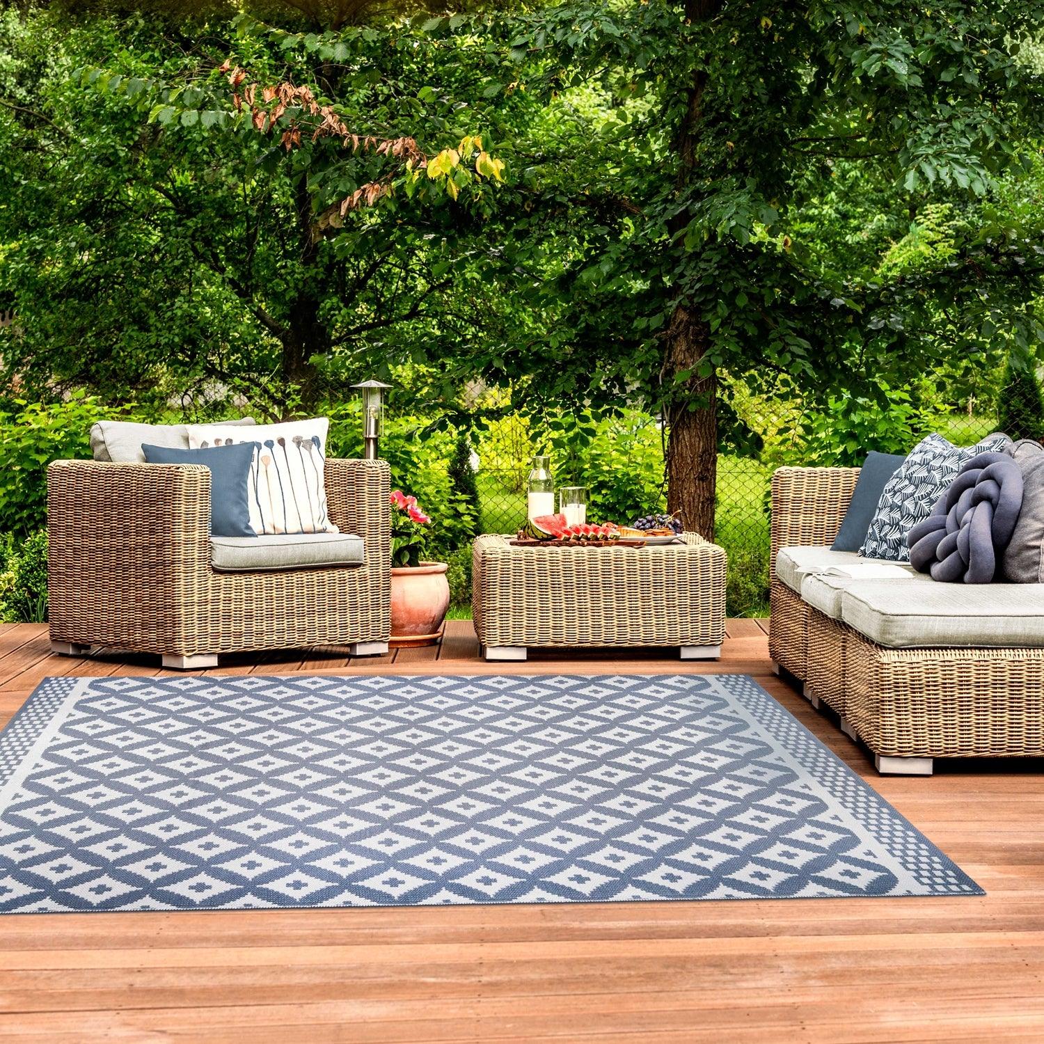 Modern Geometric Lattice Indoor Outdoor Area Rug