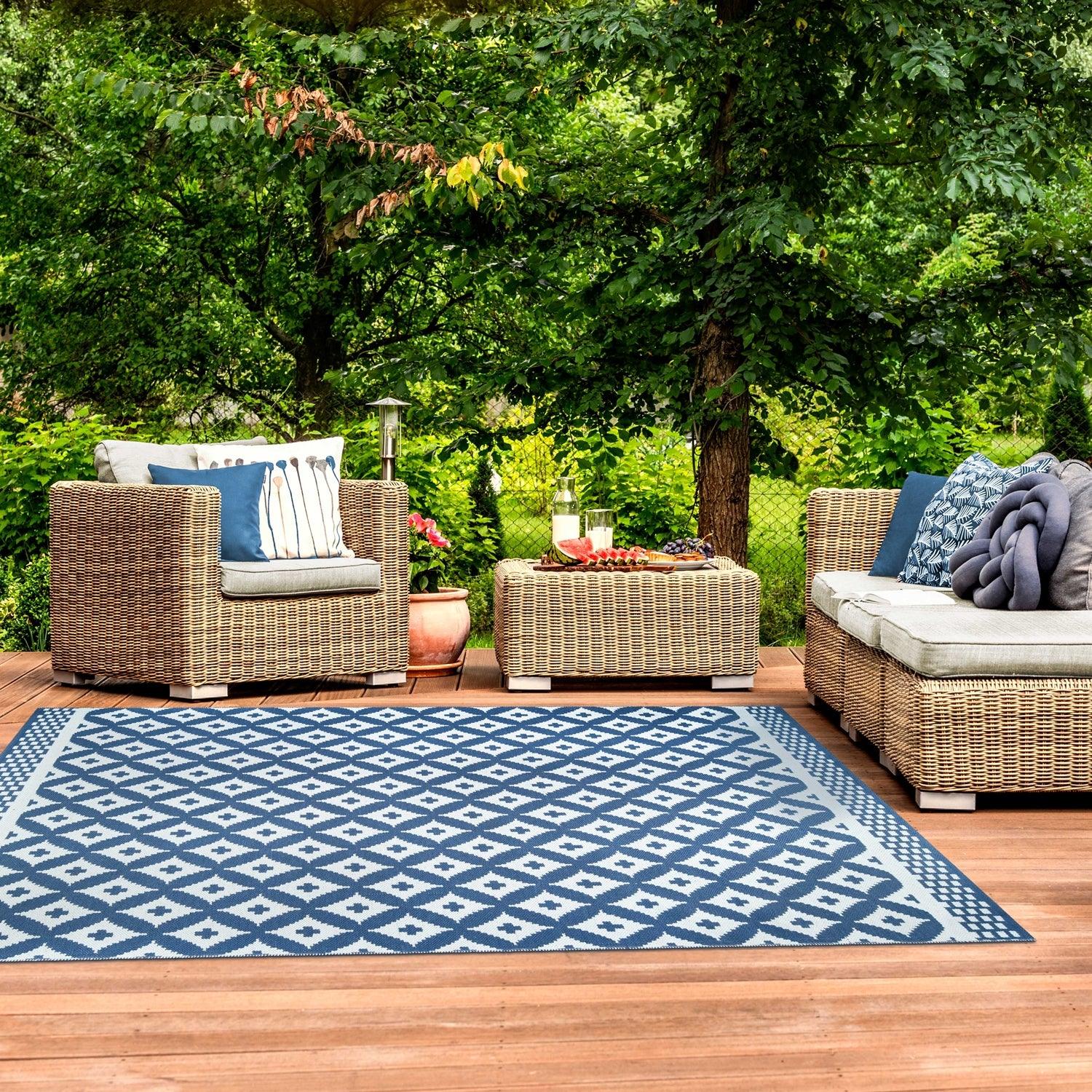 Modern Geometric Lattice Indoor Outdoor Area Rug