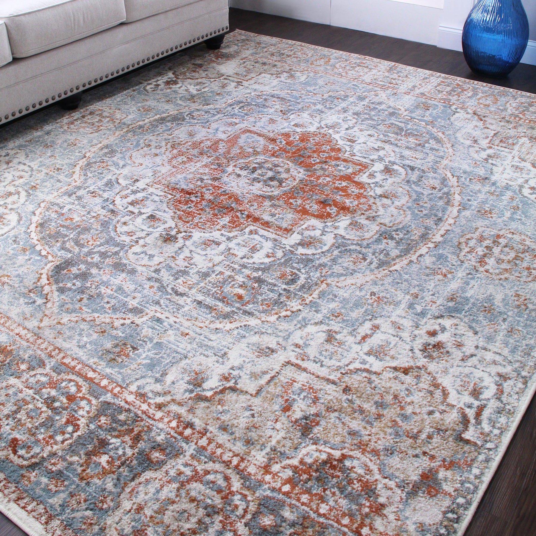 Bodhi Vintage Floral Medallion Indoor Area Rugs or Runner Rug