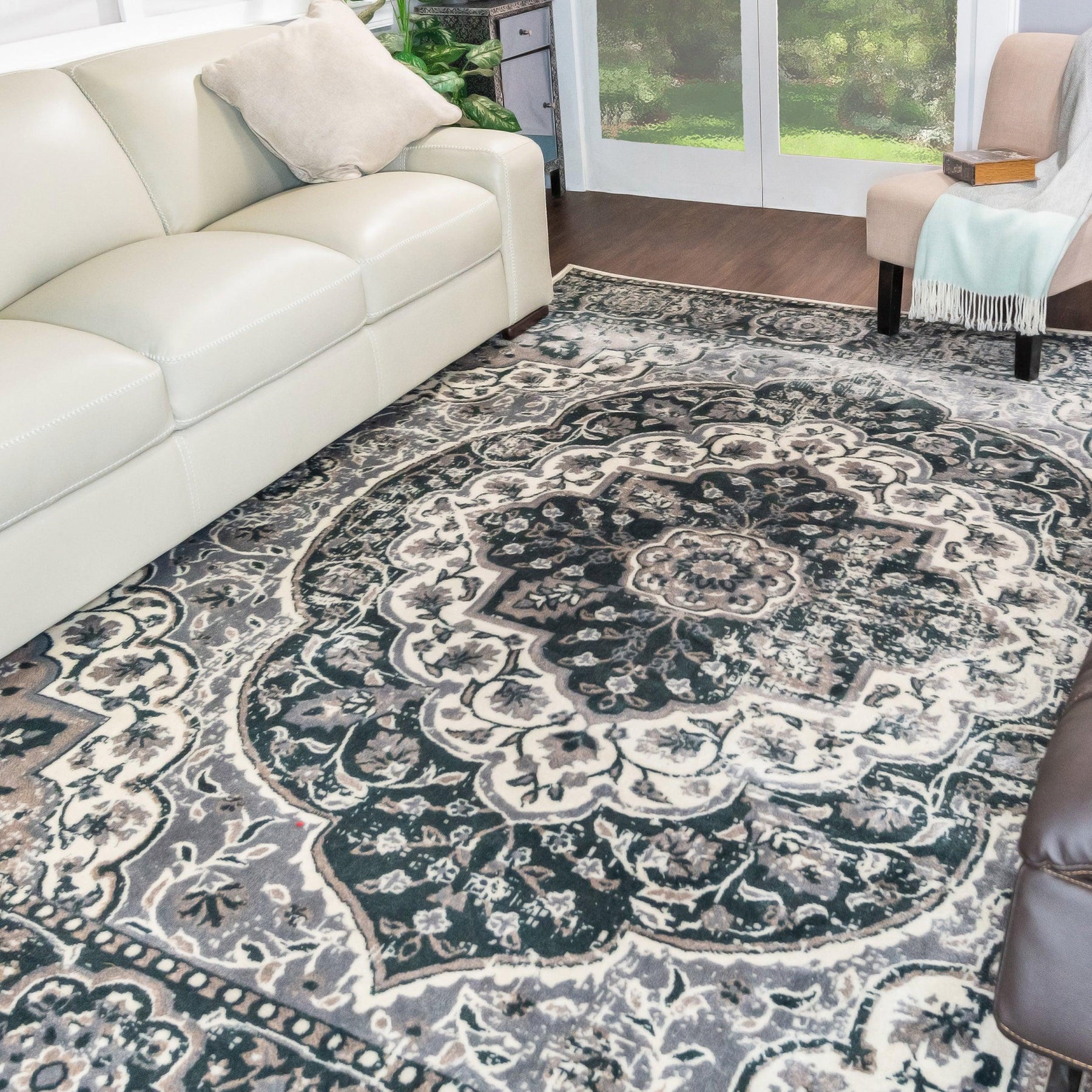 Bodhi Vintage Floral Medallion Indoor Area Rugs or Runner Rug