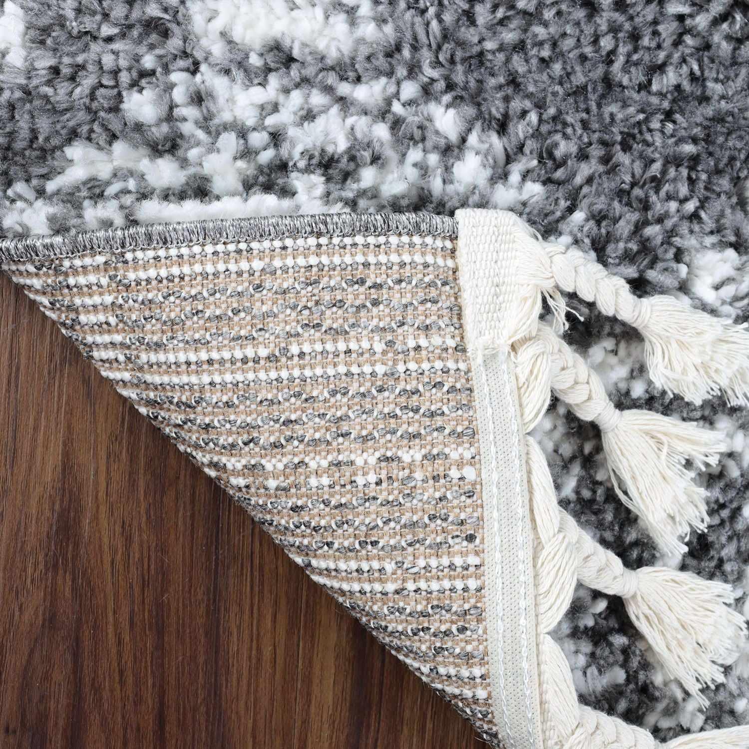 Bohemian Geometric Indoor Plush Shag Area Rug with Tassels