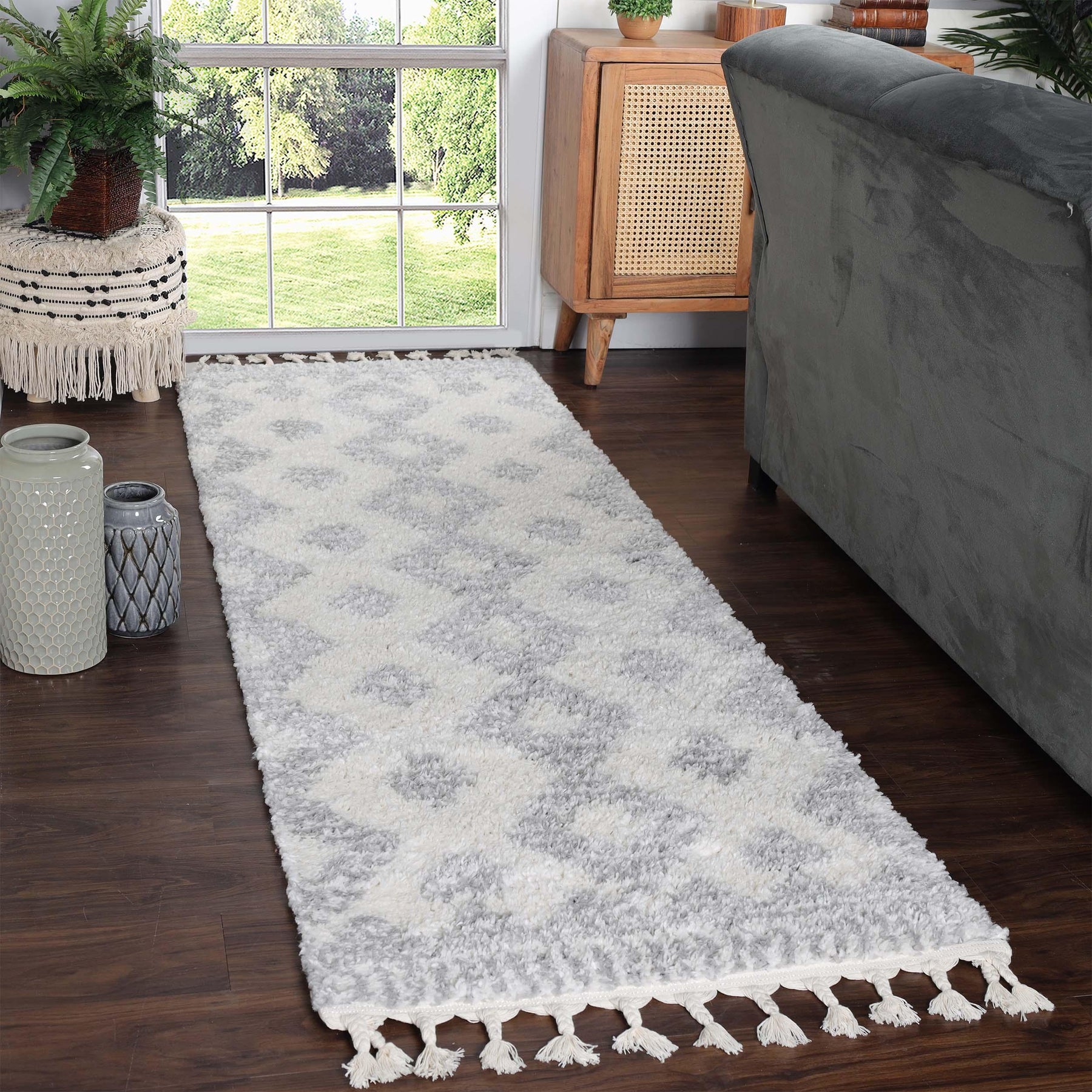 Bohemian Geometric Indoor Plush Shag Area Rug with Tassels