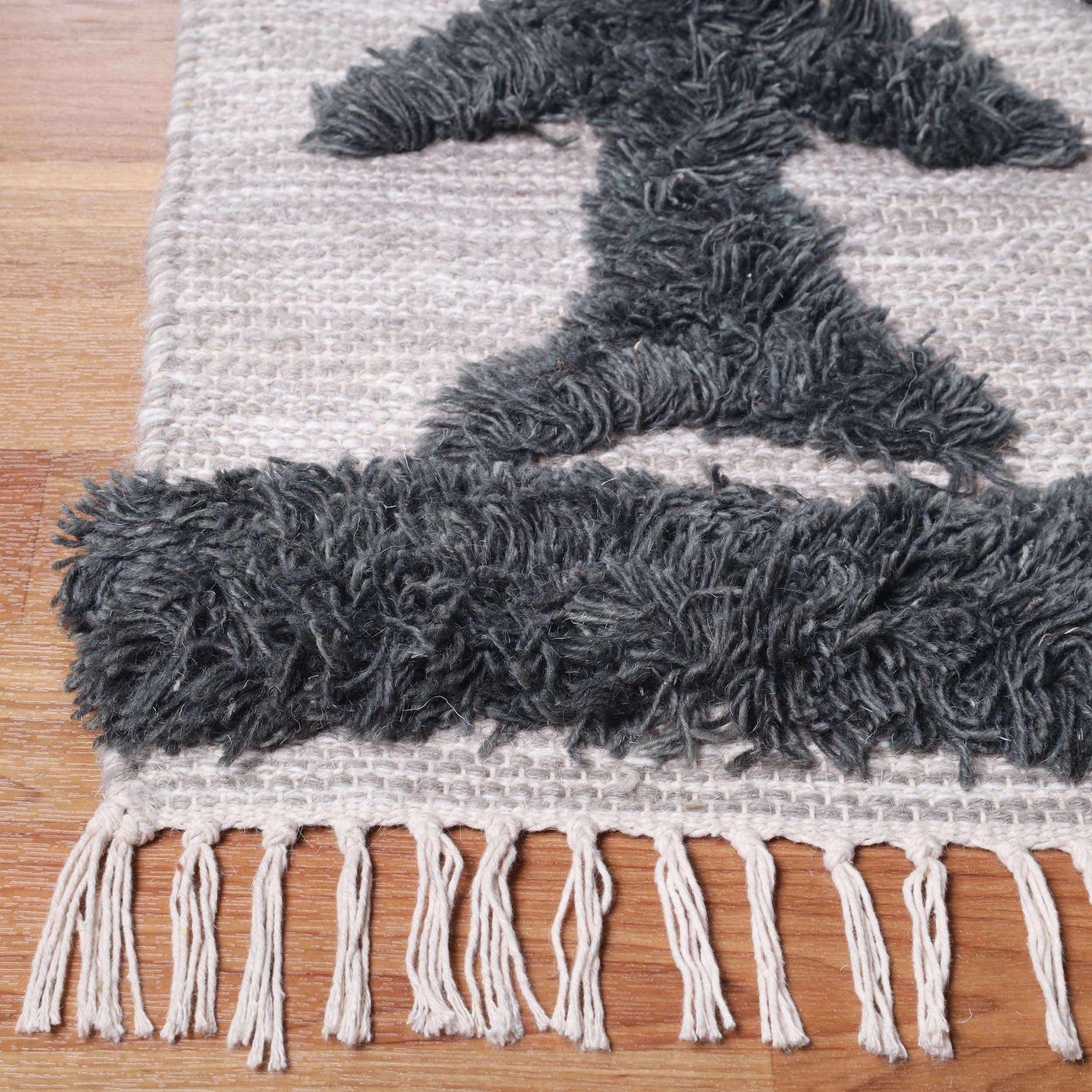 Bohemian Wool Geometric Medallion Fringe Indoor Area or Runner Rug