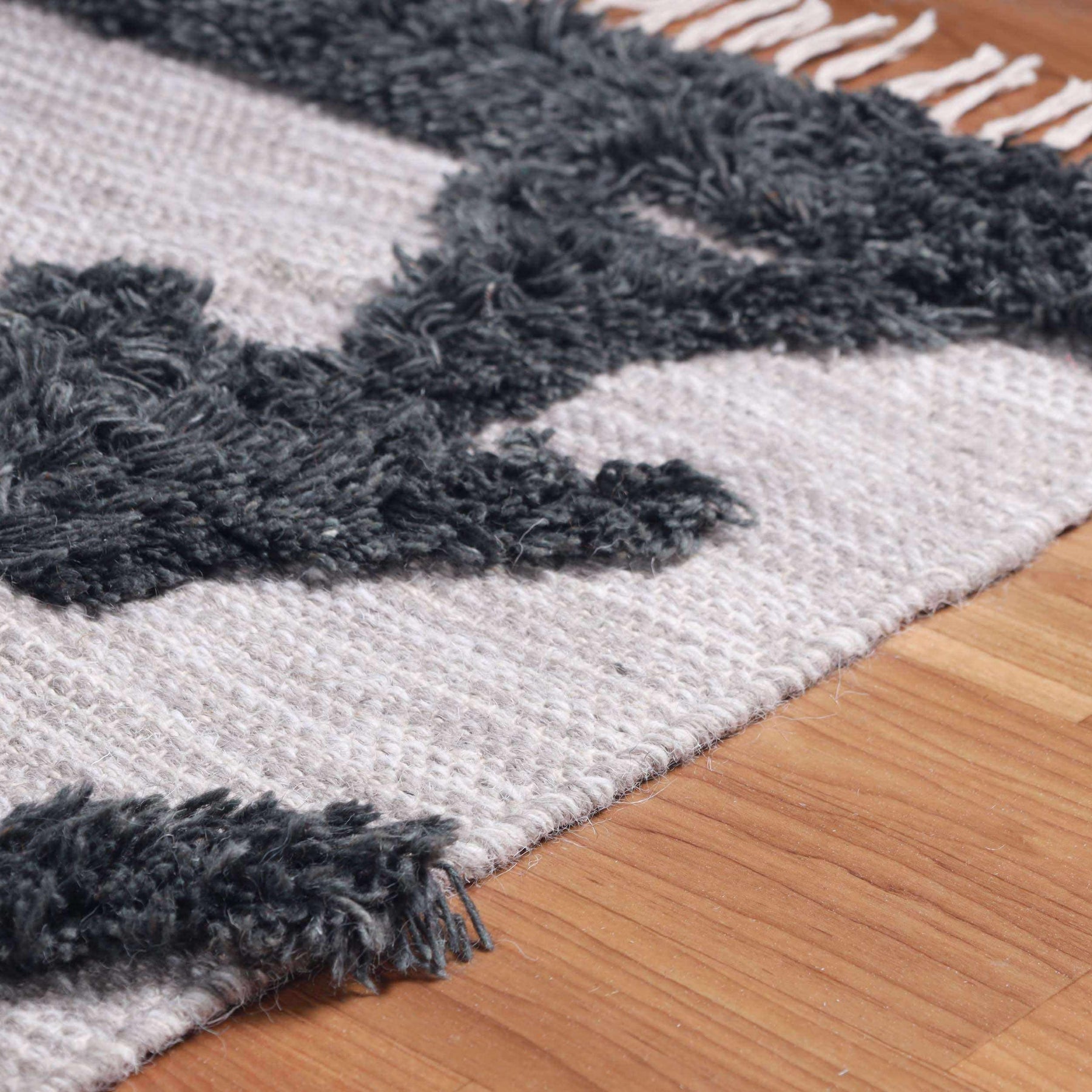 Bohemian Wool Geometric Medallion Fringe Indoor Area or Runner Rug