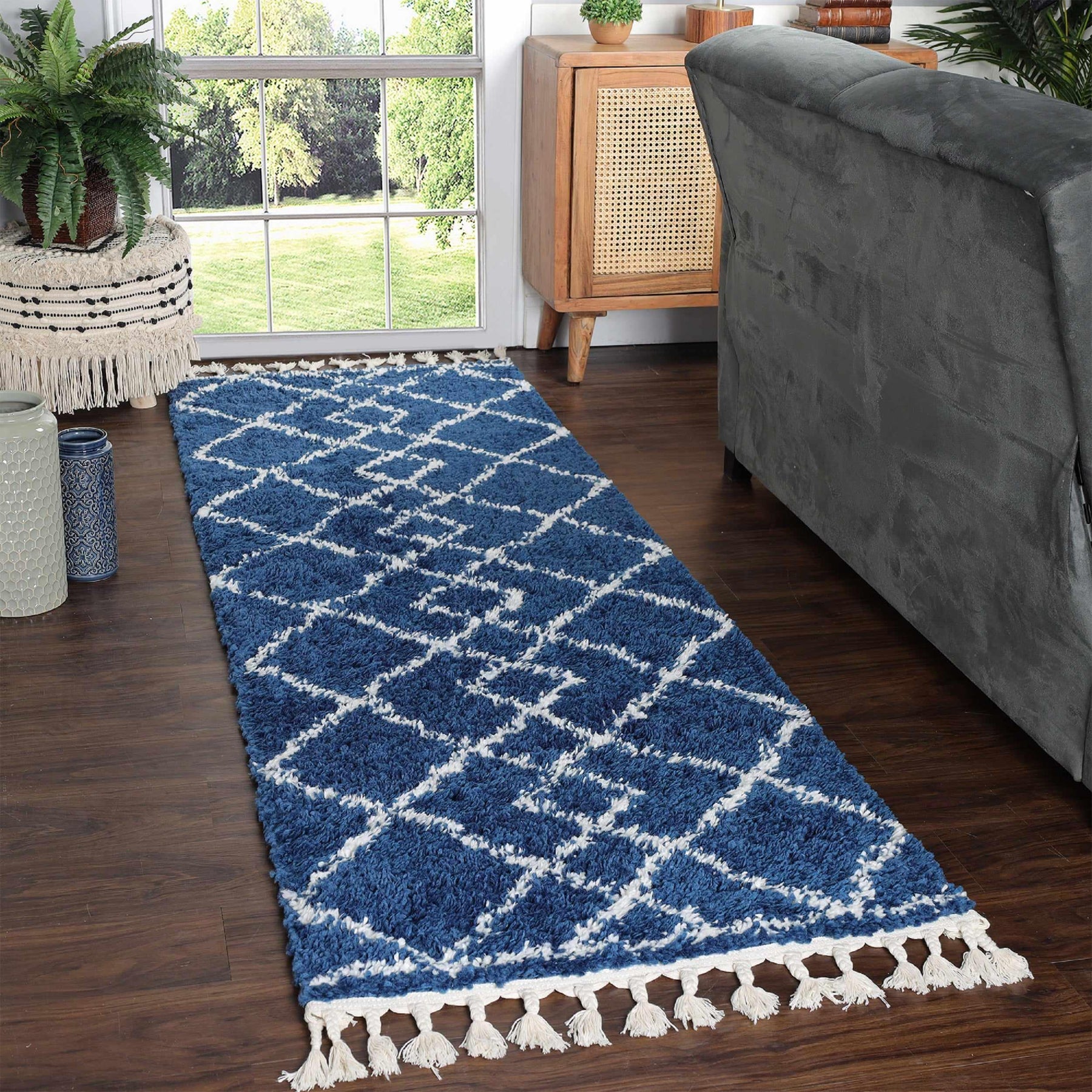Boho Geometric Diamonds Indoor Plush Shag Area Rug with Tassels
