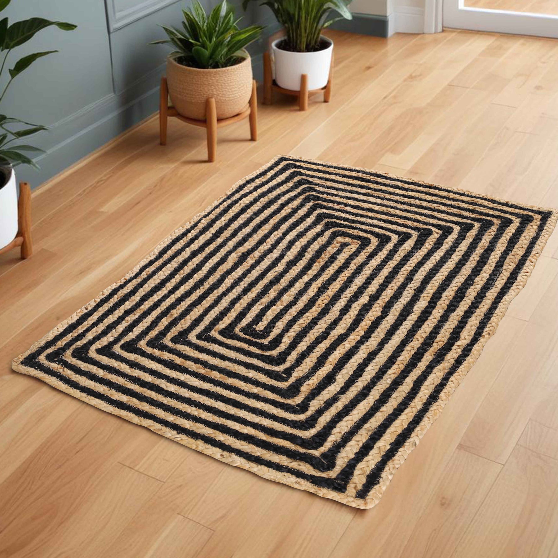 Braided Jute Reversible Round Indoor Outdoor Area Rug