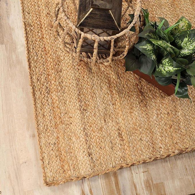 Braided Jute Reversible Round Indoor Outdoor Area Rug