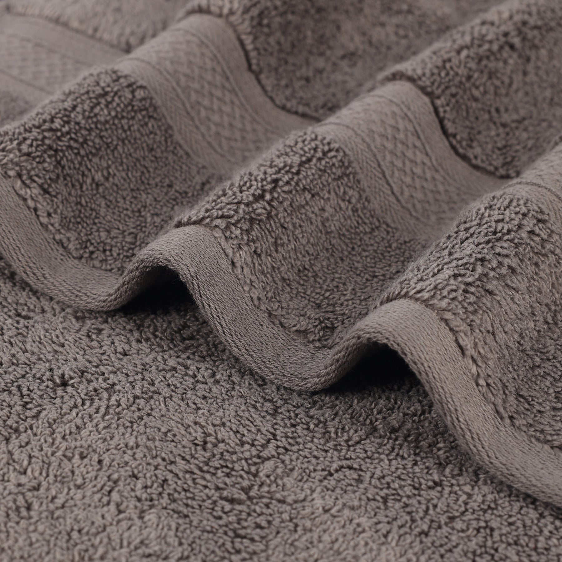 Chevron Zero Twist Solid and Jacquard Soft Cotton 12 Piece Towel Set
