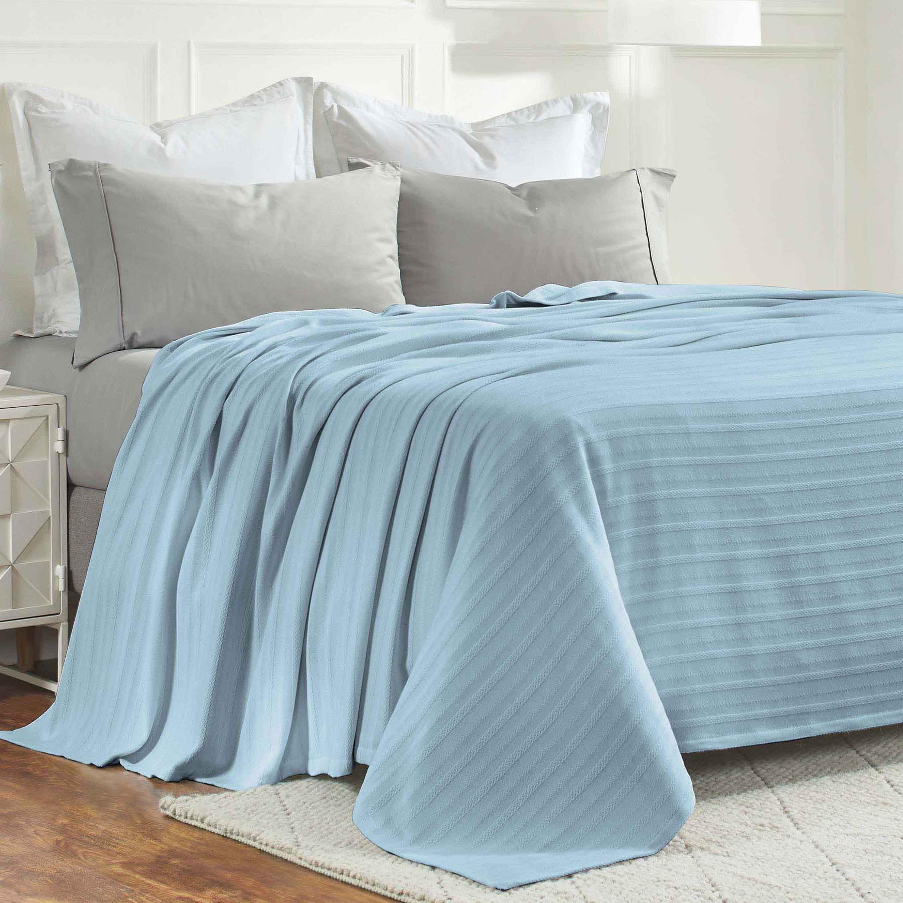 Clara Cotton Textured Jacquard Striped Lightweight Woven Blanket