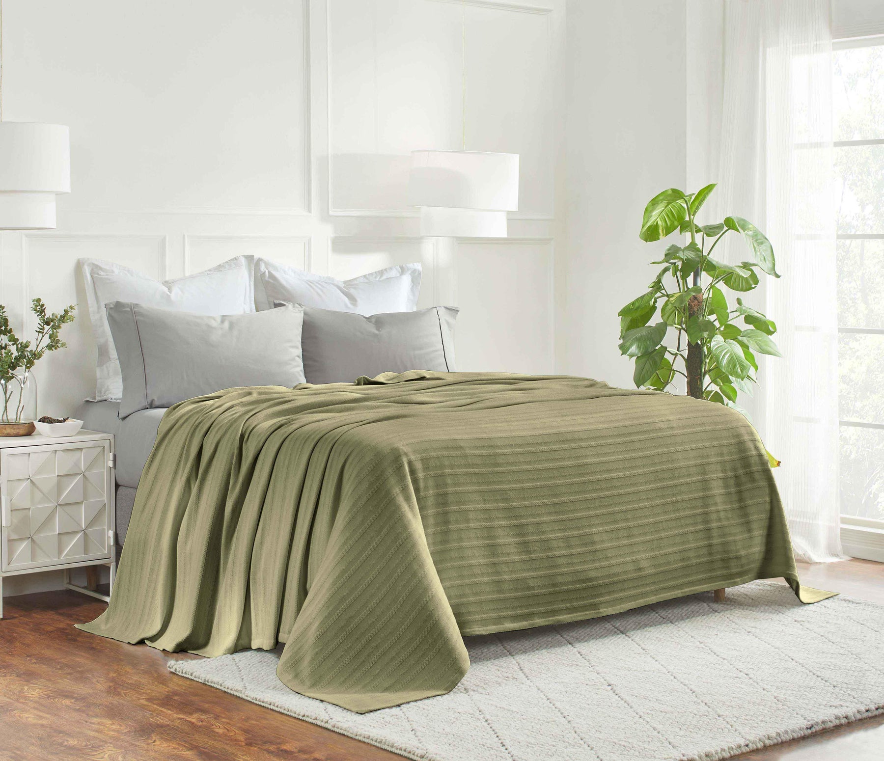 Clara Cotton Textured Jacquard Striped Lightweight Woven Blanket