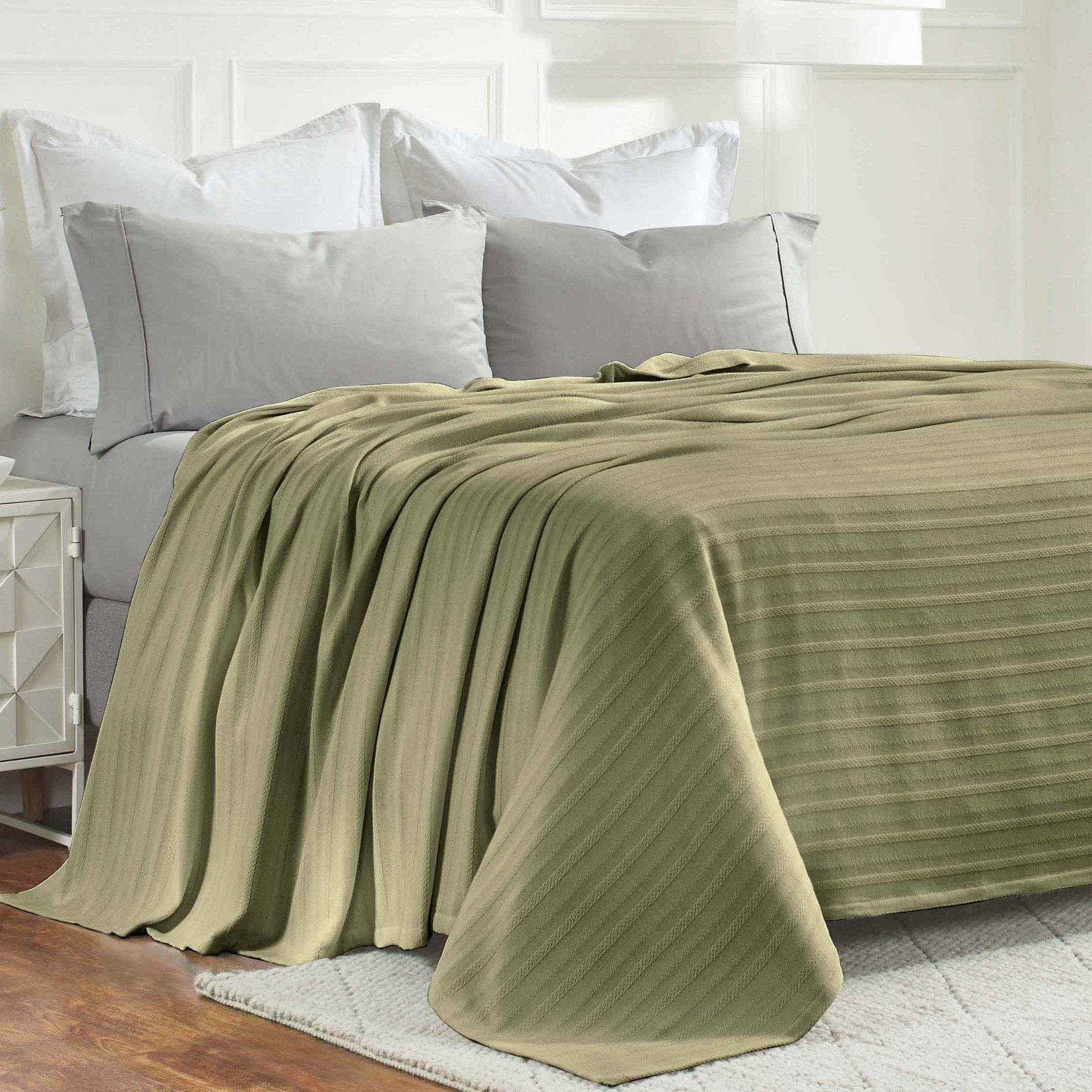 Clara Cotton Textured Jacquard Striped Lightweight Woven Blanket