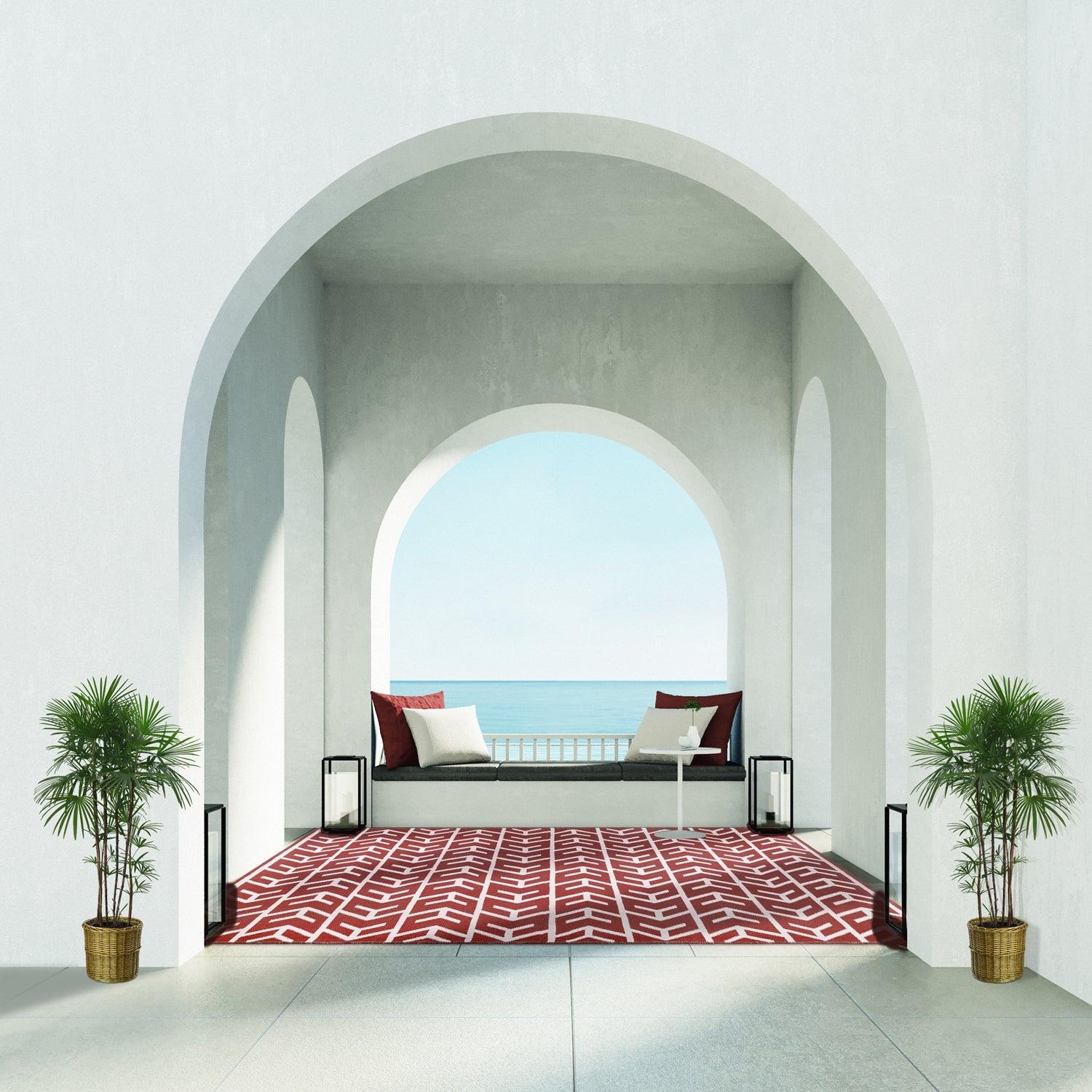 Contemporary Geometric Arrow Pattern Indoor/ Outdoor Area Rug