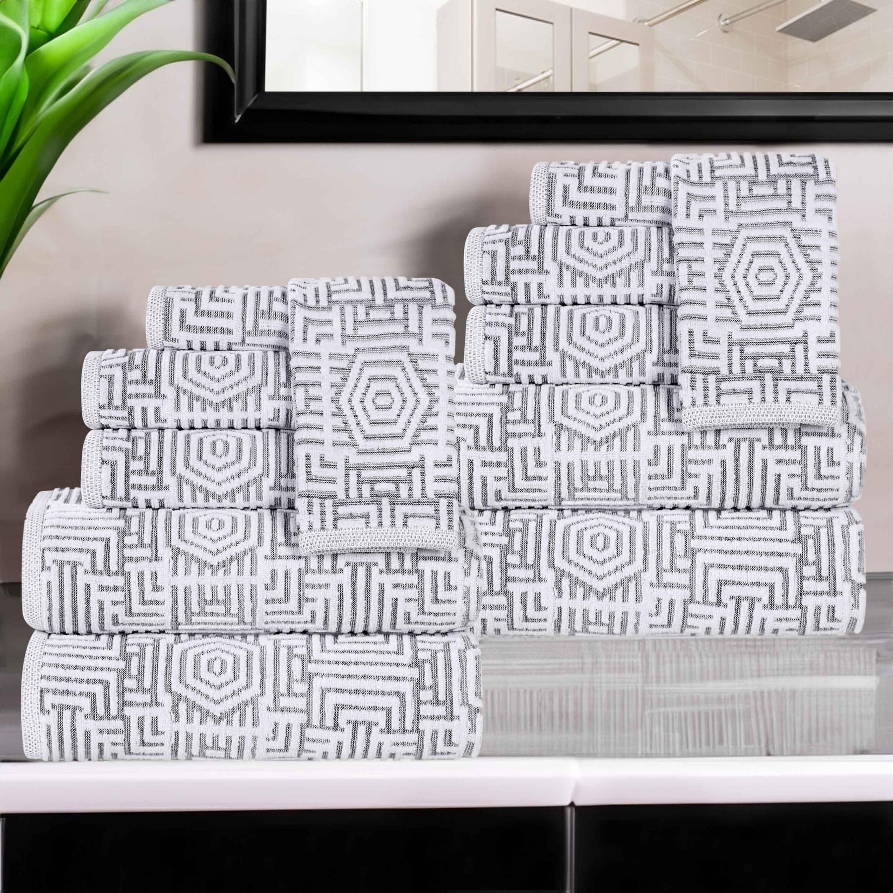 Cotton Modern Geometric Jacquard Plush Absorbent 12 Piece Towel Set